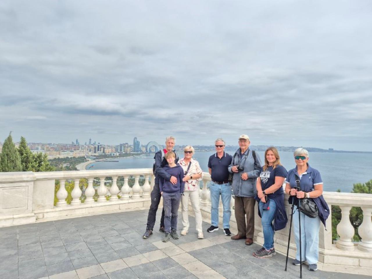 Baku Walking Tour: Highlights & Hidden Gems