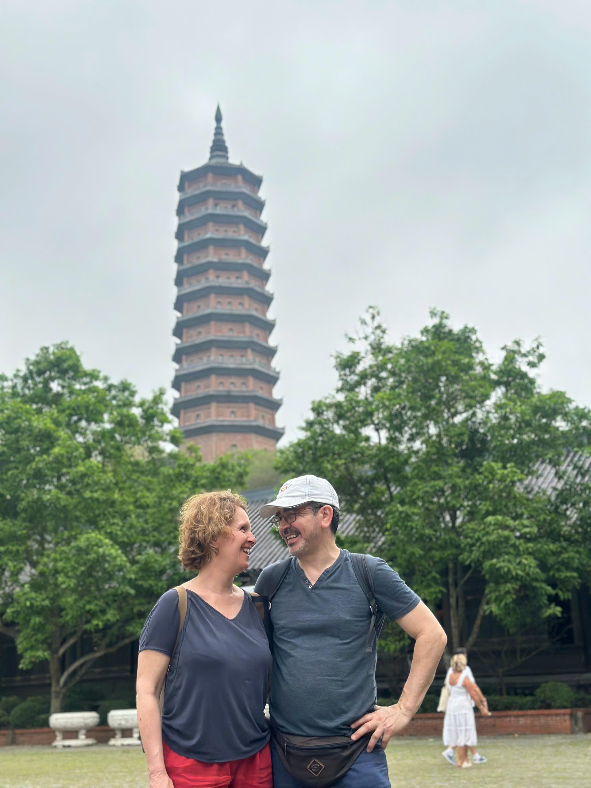 Ninh Binh Private Full-Day Tour: Bai Dinh Pagoda & Trang An Boat Journey