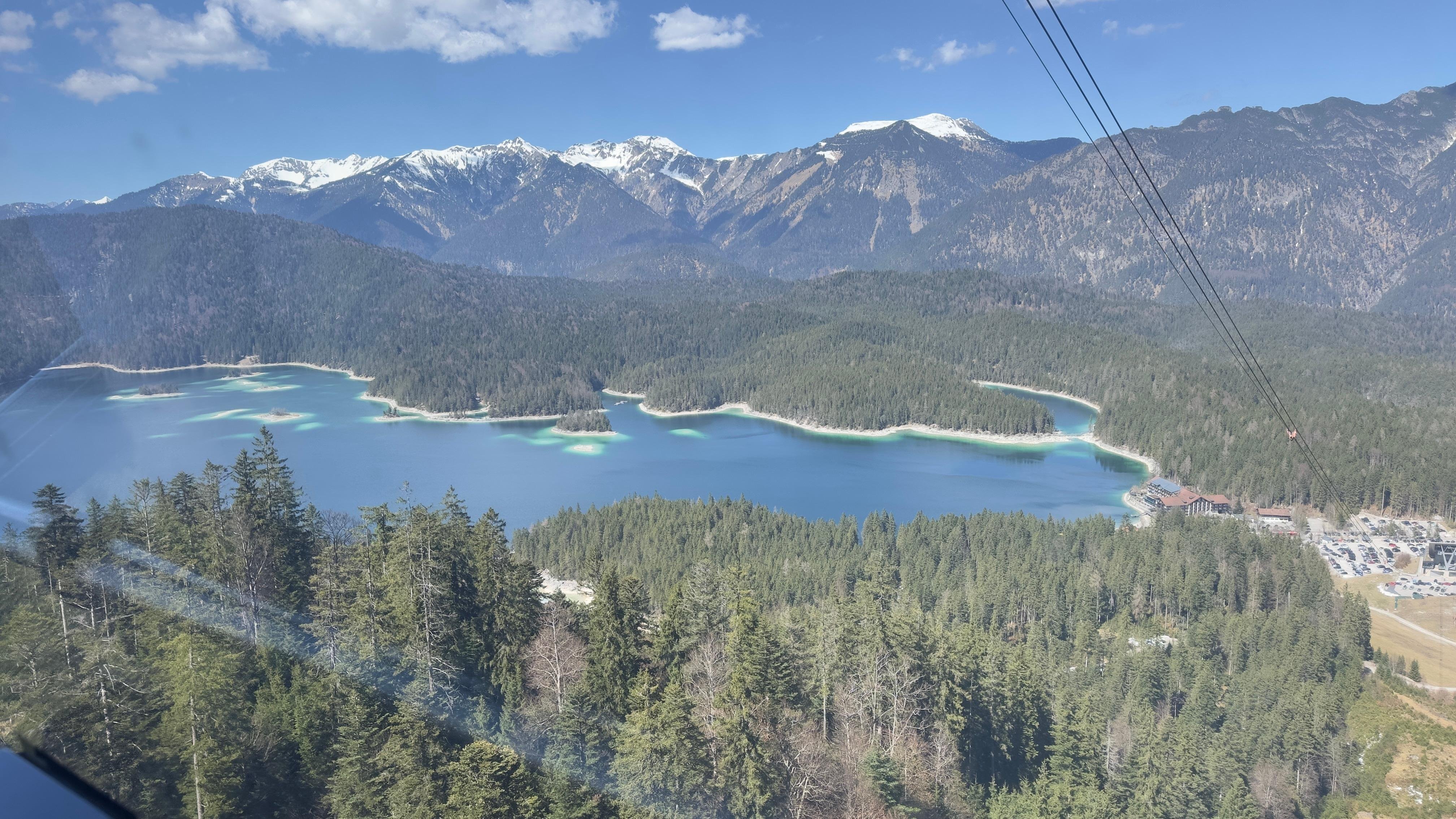 Zugspitze & Eibsee Alpine Day Trip from Munich