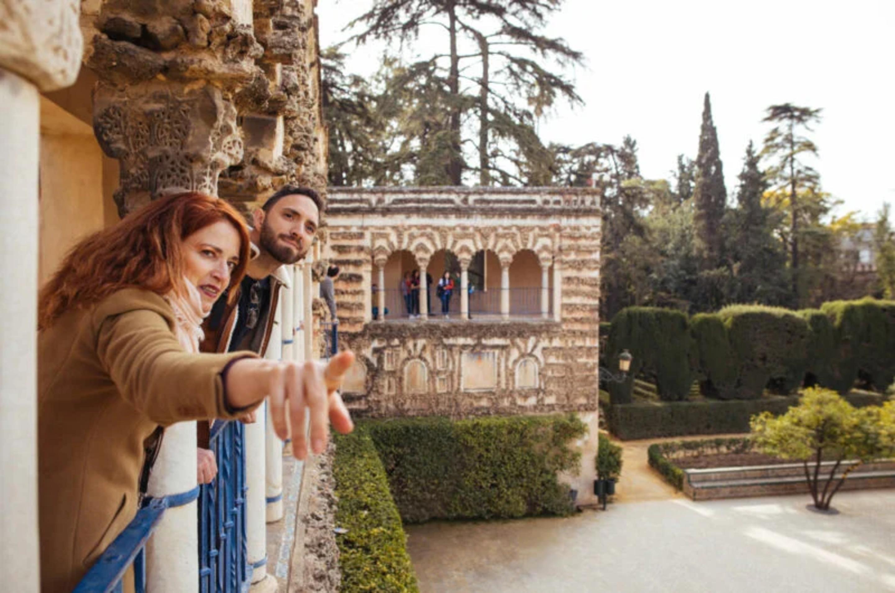 Private Seville Family Discovery Tour & Alcázar Visit