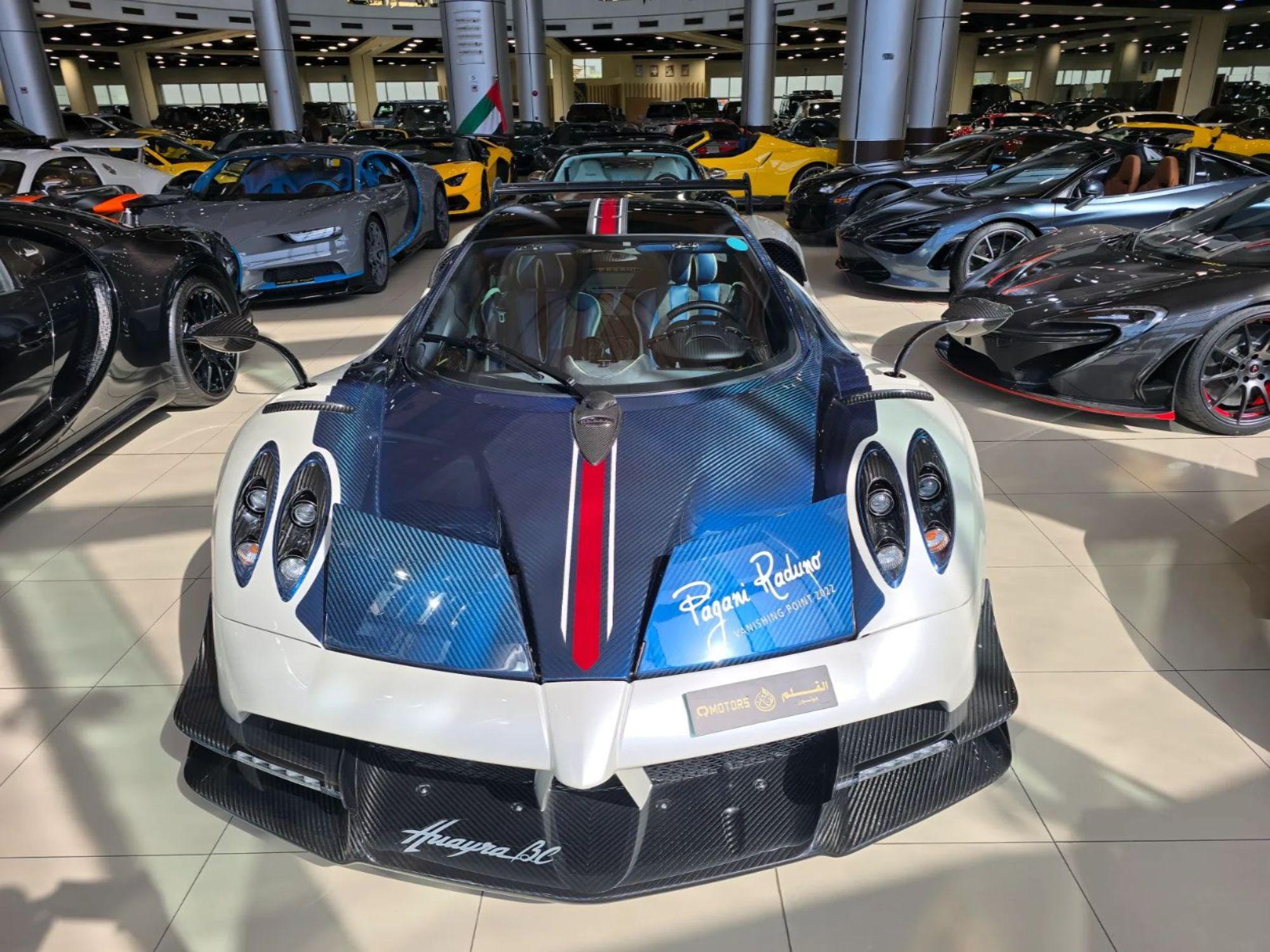 Premium Supercar Showroom Experience with Mall Transfer