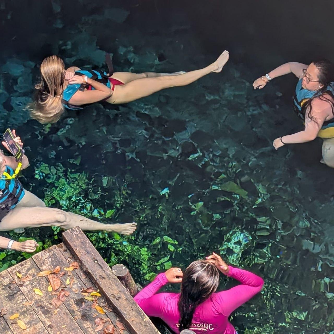 Tulum: Ruins, 2 Secret Cenotes and Mexican Lunch (Small Group)