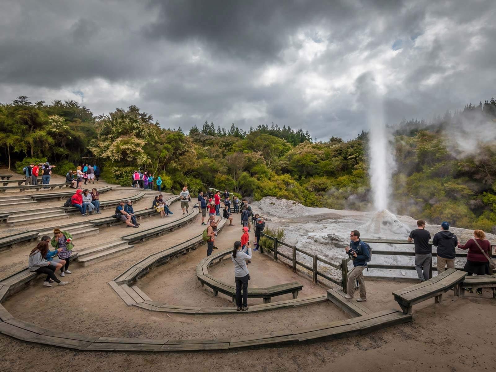 Rotorua: Wai-O-Tapu and Waimangu Volcanic Valley Tour + Boat - 2026 (Verified Reviews)