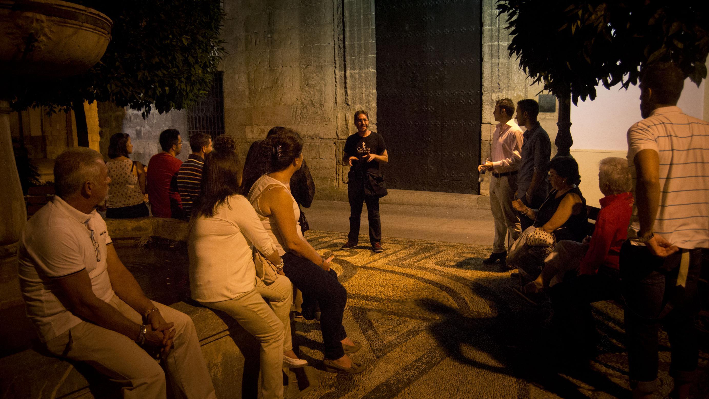 Córdoba Evening Legends & Mysteries Walking Tour