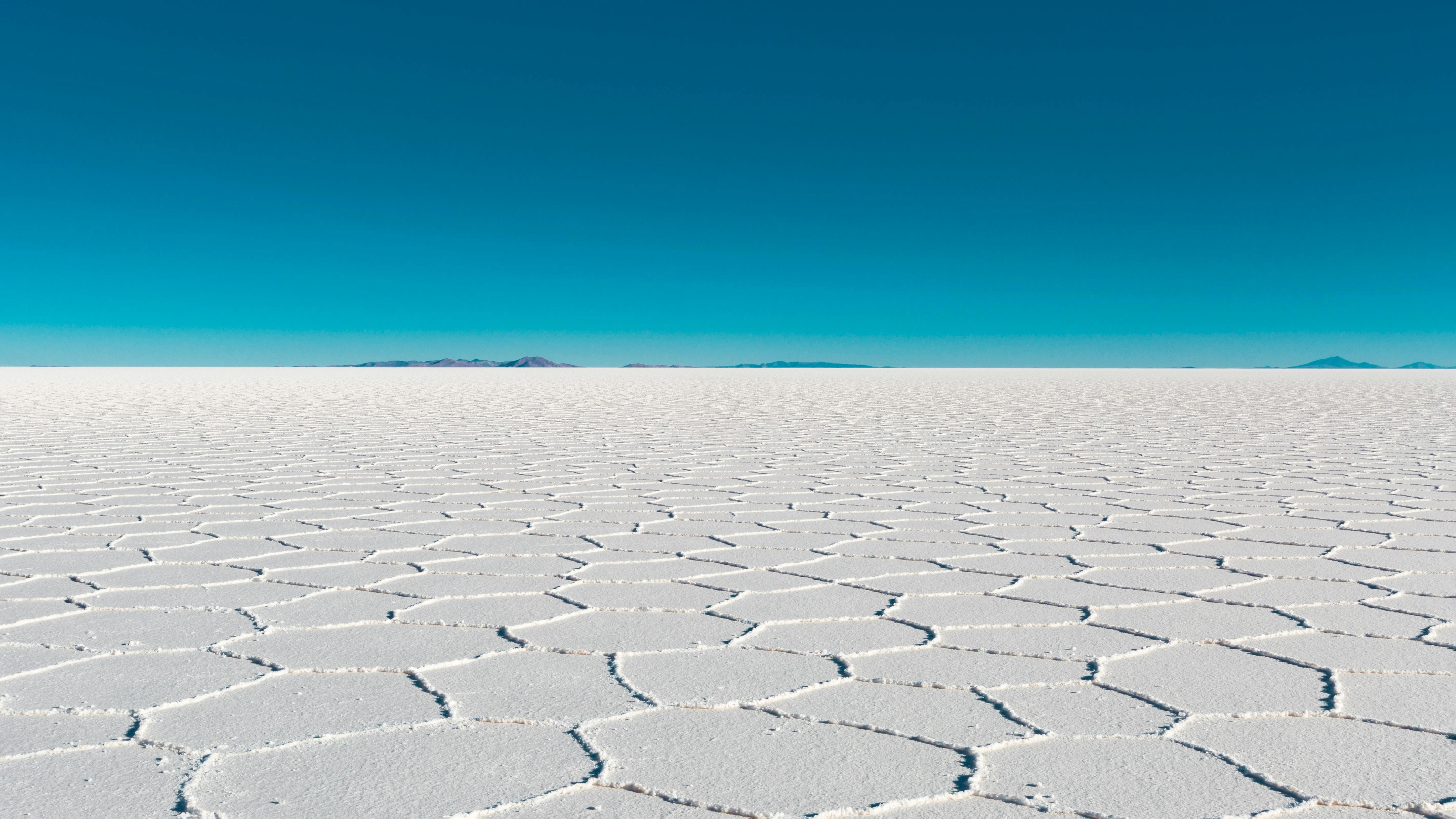 3-Day Uyuni Salt Flats Expedition: Adventure to San Pedro de Atacama