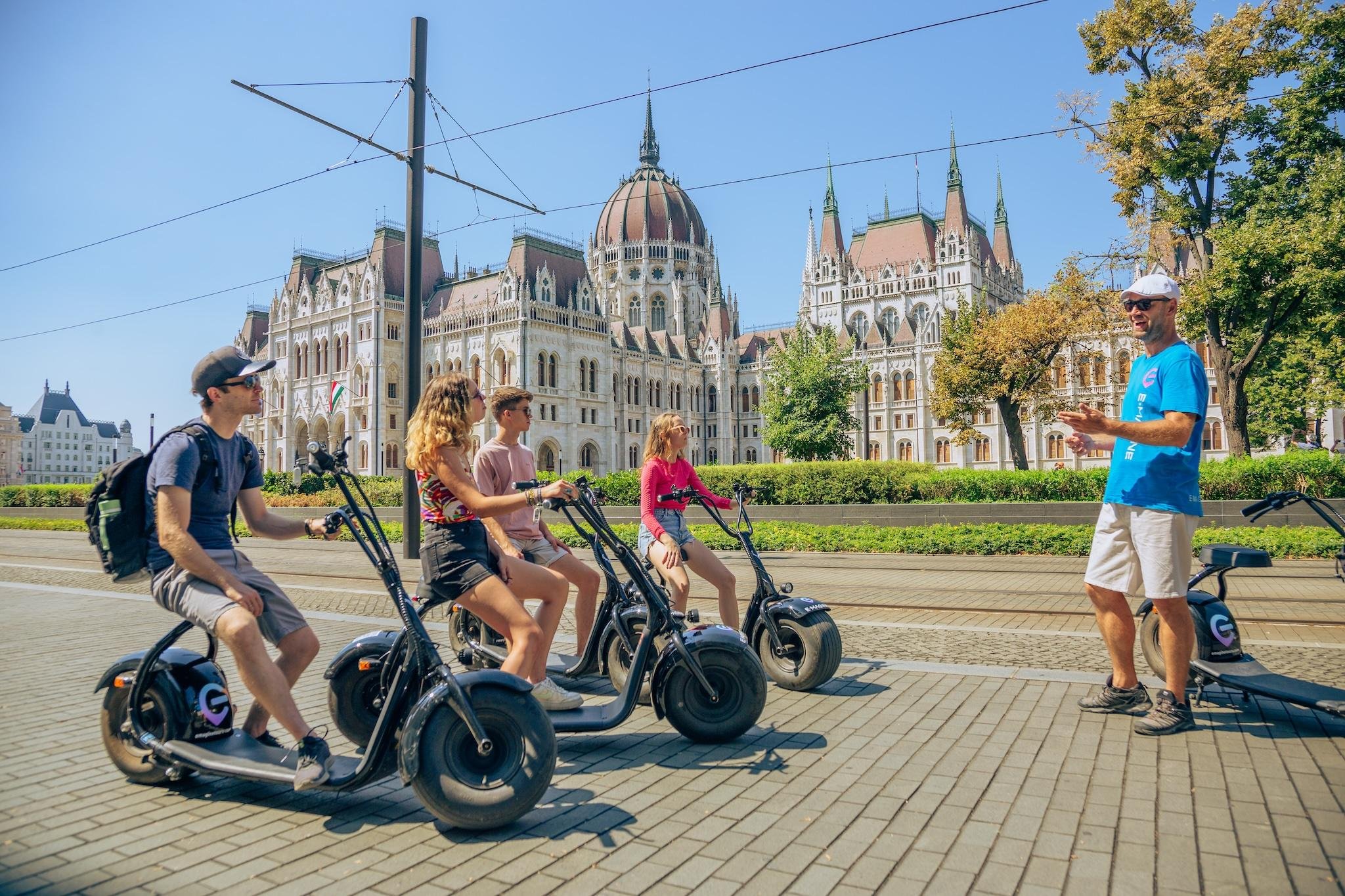 Small-Group E-Scooter Adventure Through Budapest