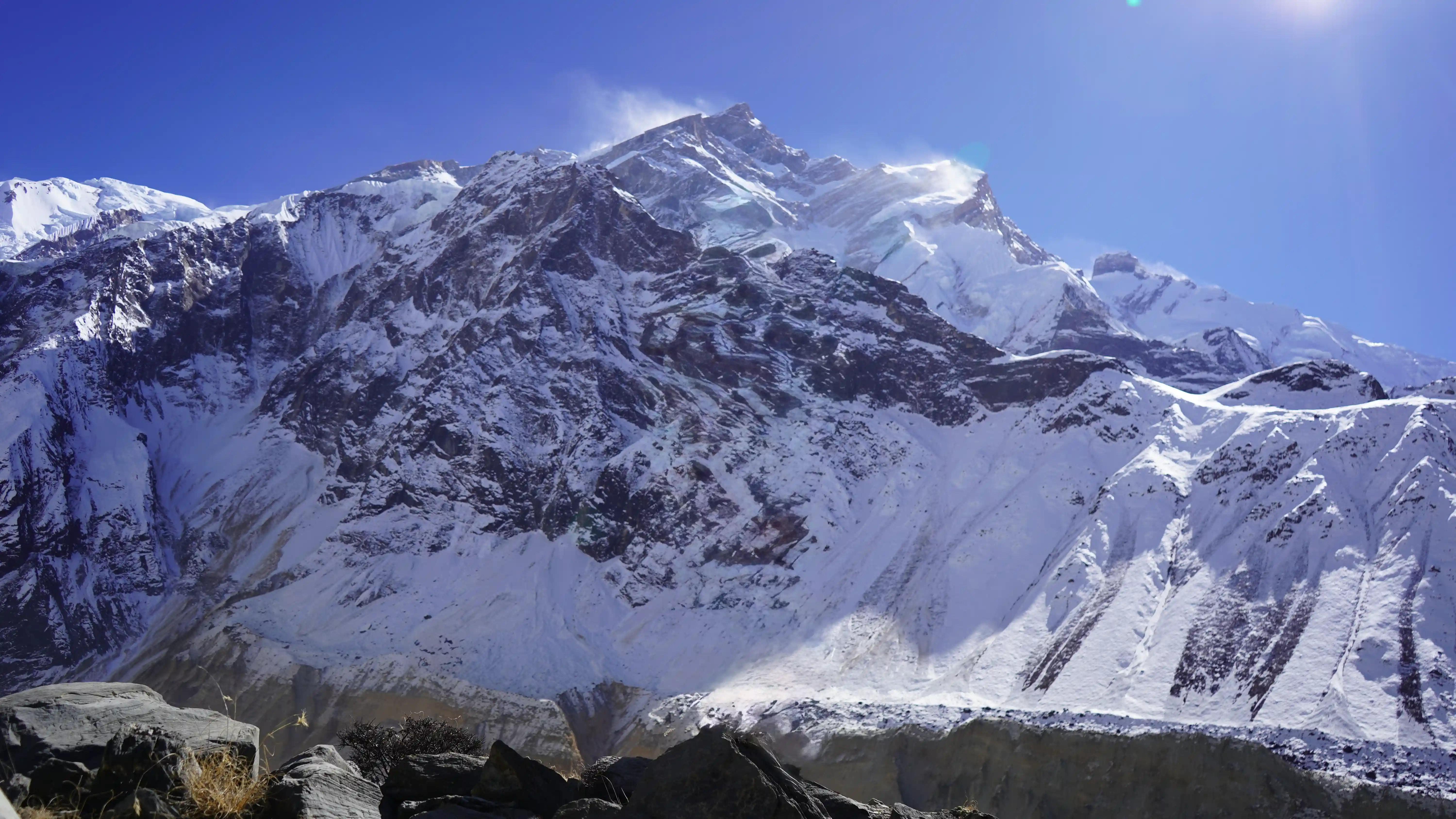 Pokhara: North Annapurna Base Camp Helicopter Landing Tour