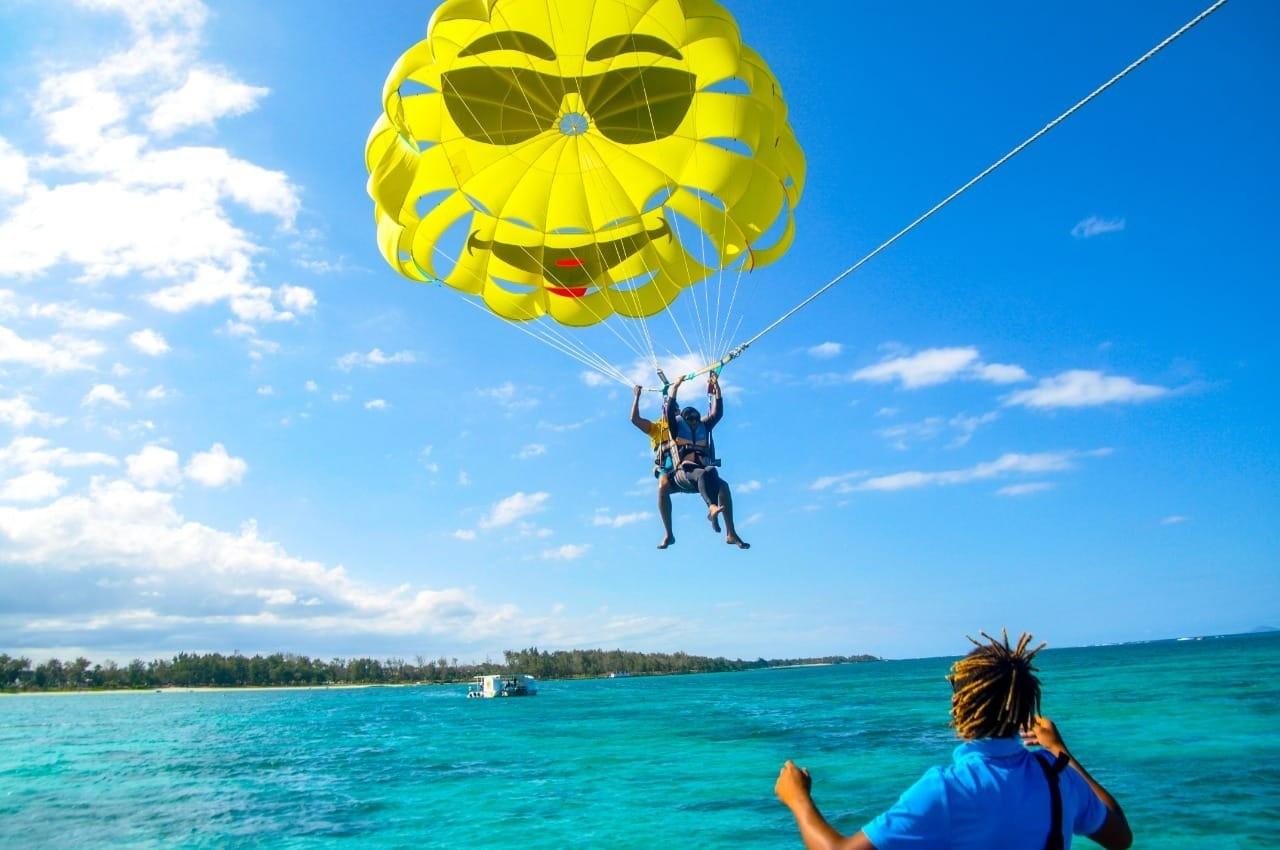 Belle Mare Triple Adventure: Undersea Walk, Parasailing & Tube Ride