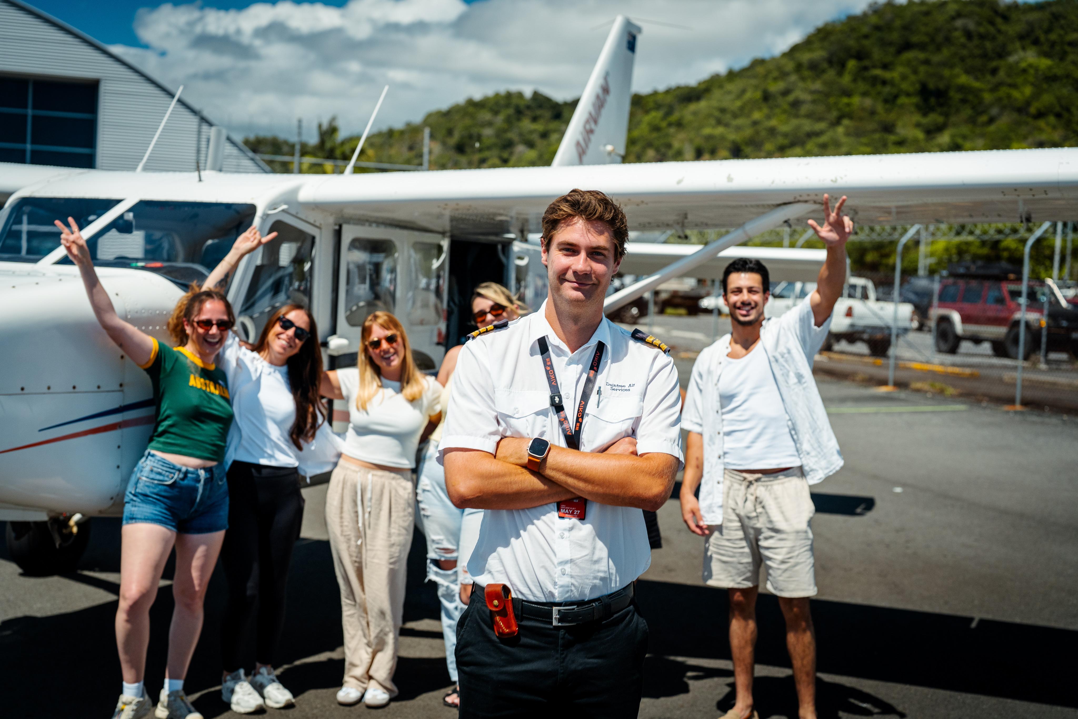 Great Barrier Reef scenic flight from Cairns — photo 3