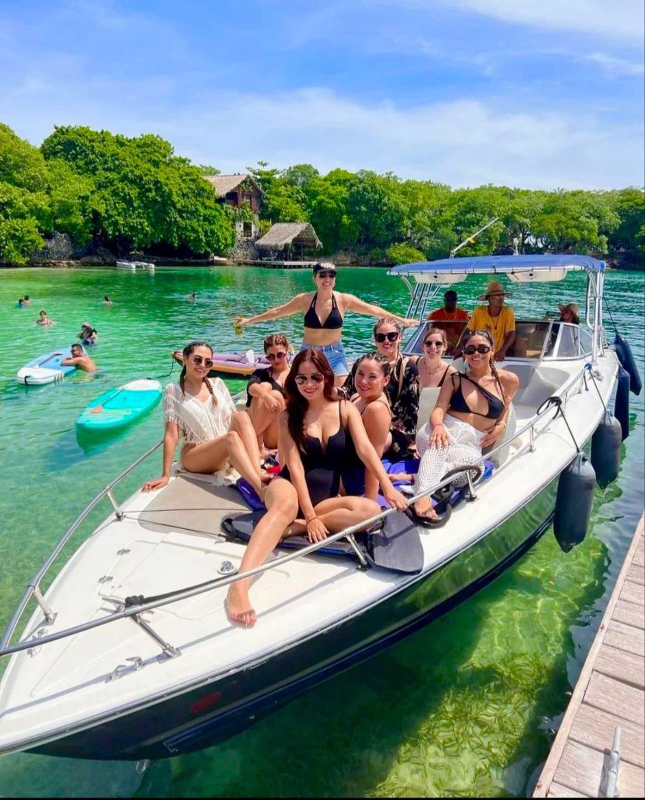 Cartagena Rosario Islands Premium Party Cruise with Open Bar