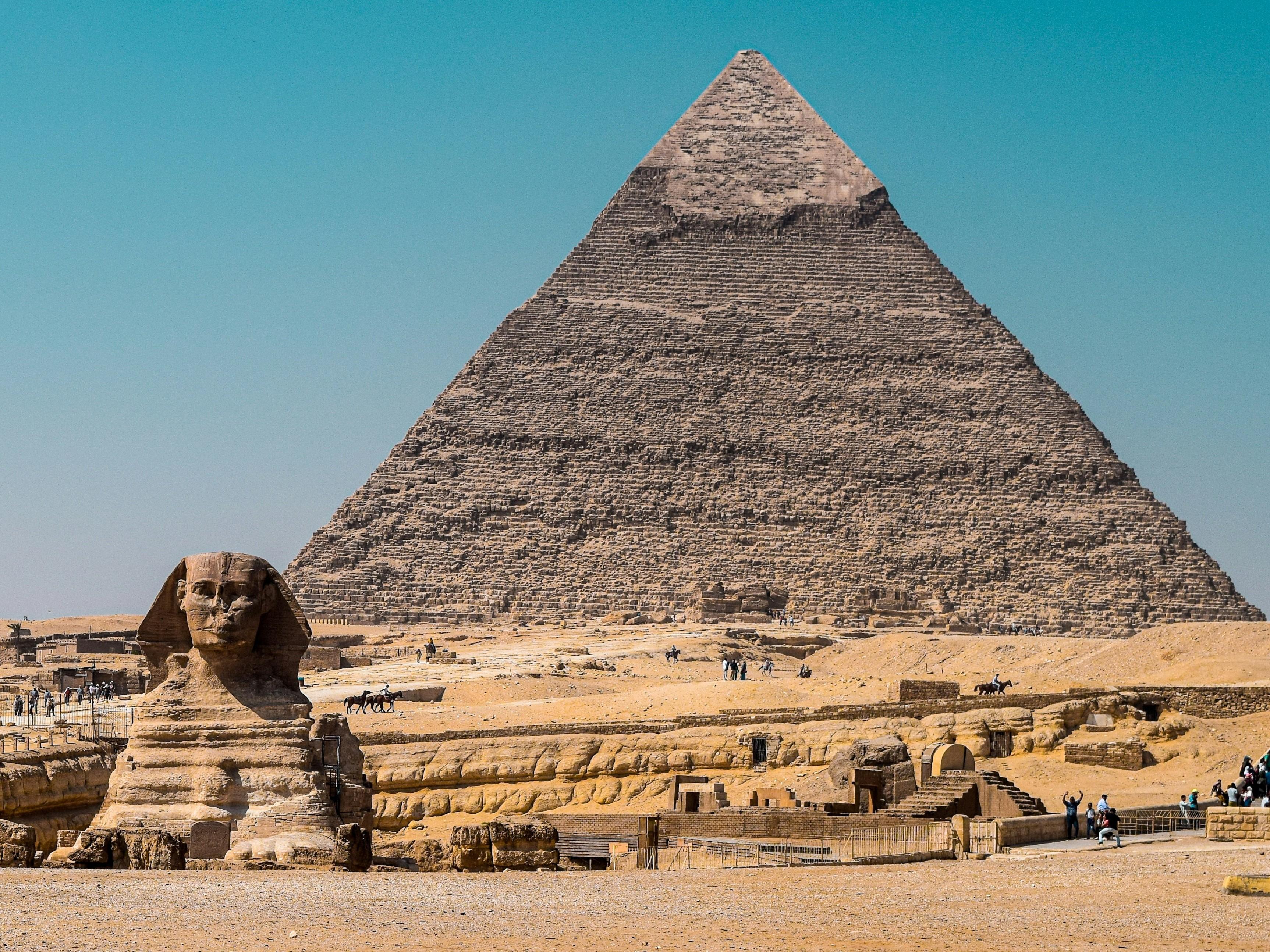 Giza Sunrise or Morning Tour: Camel Ride, Breakfast & Pyramids