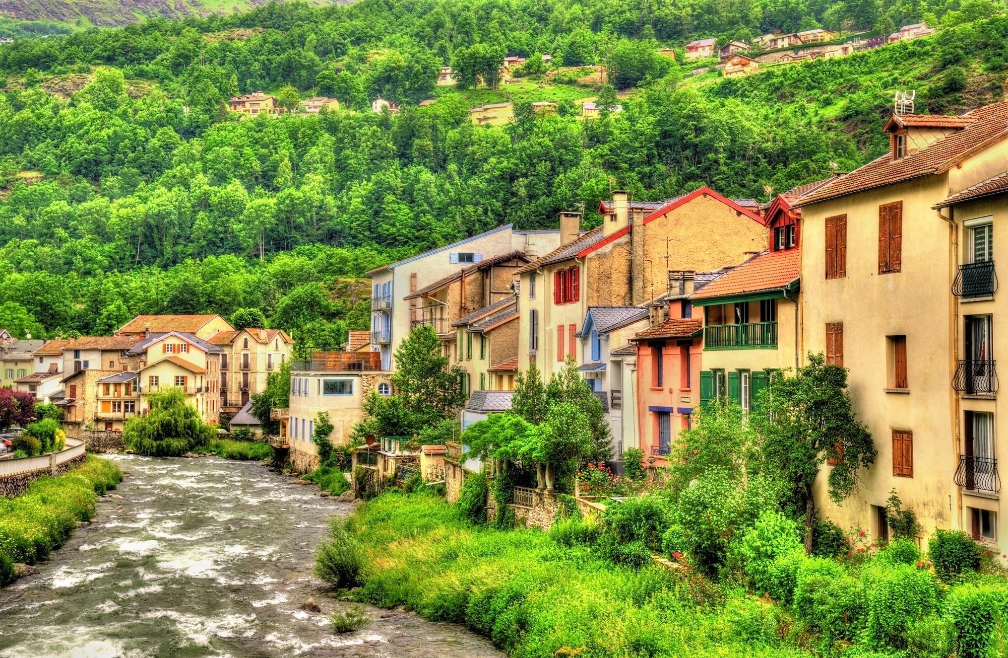 Barcelona to Spain, France, and Andorra Private Three-Country Day Tour