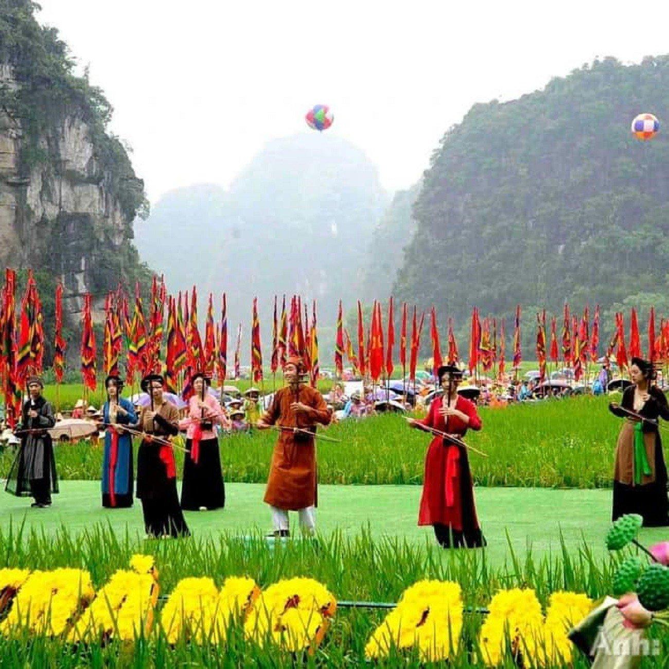2-Day Hanoi, Ninh Binh & Ha Long Bay Luxury Tour