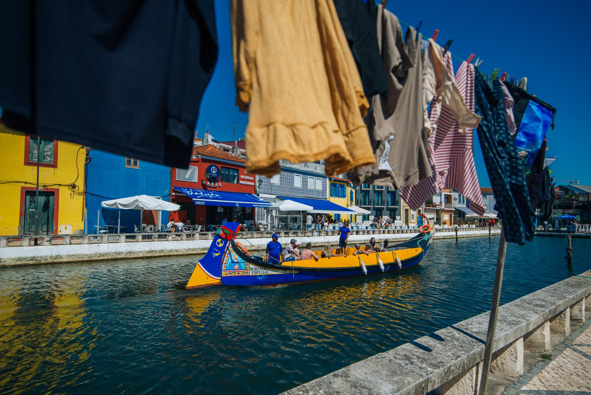 Moliceiro Canal Cruise in Aveiro with Souvenir Gift