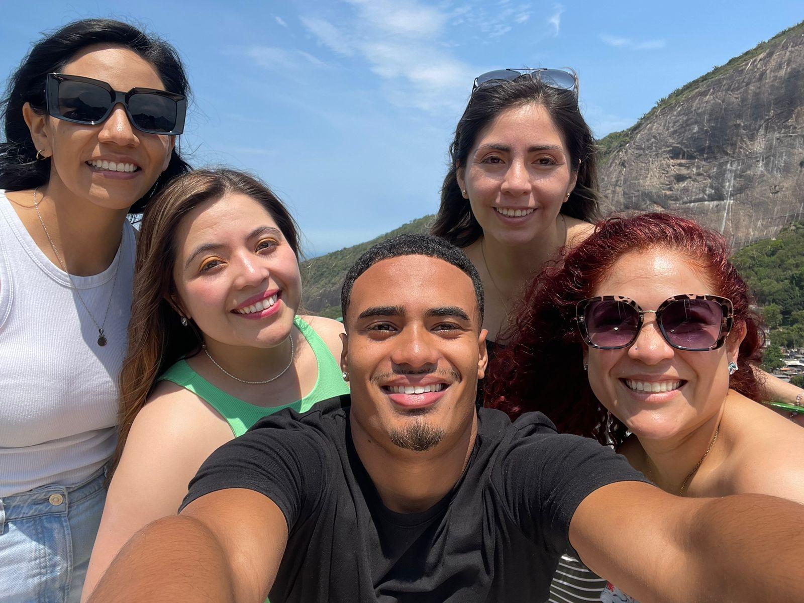 Rocinha Favela 3-Hour Walking Tour with a Local Guide