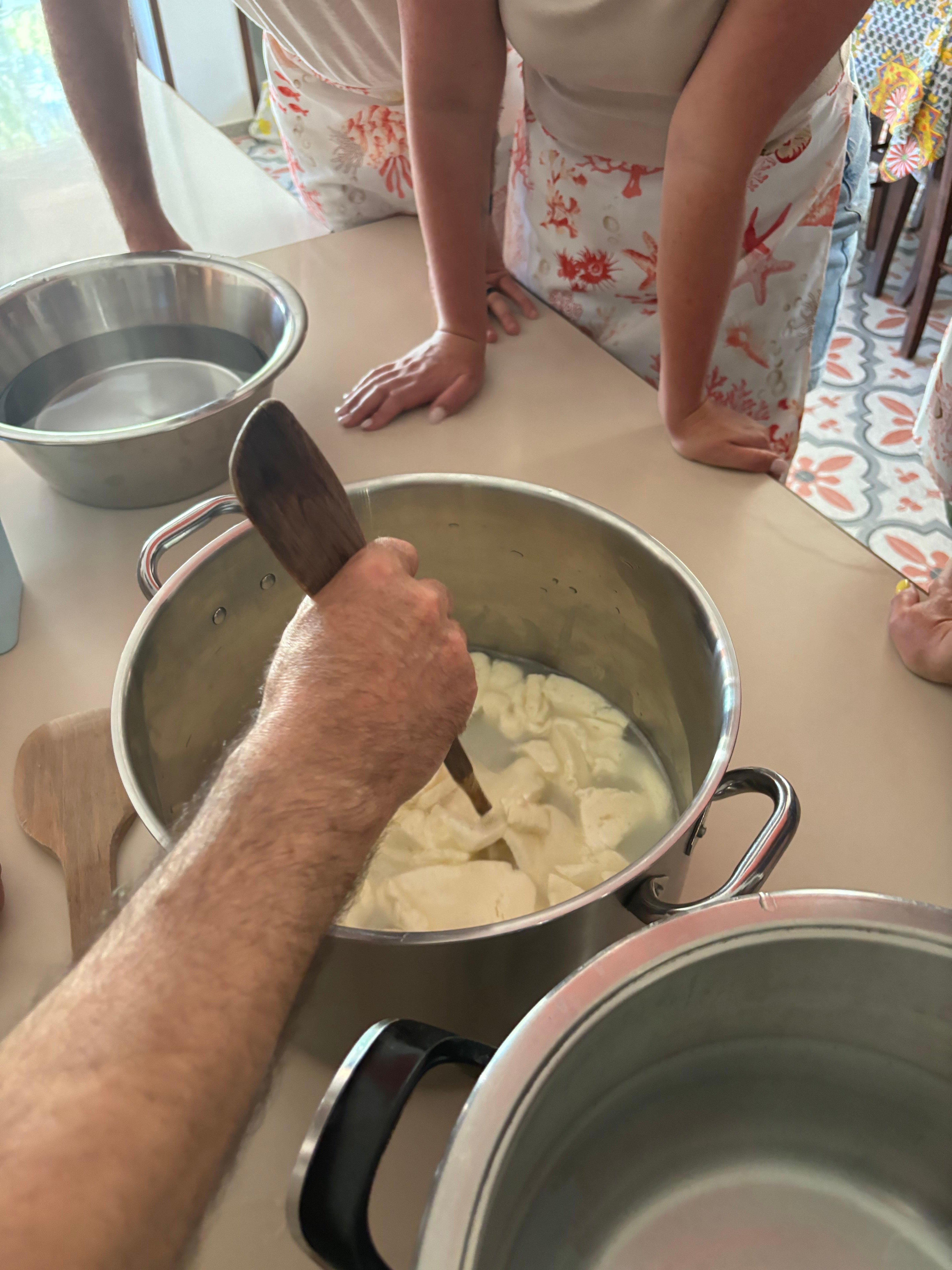 Amalfi Coast Farm Cooking Class: Mozzarella, Tagliatelle & Tiramisù