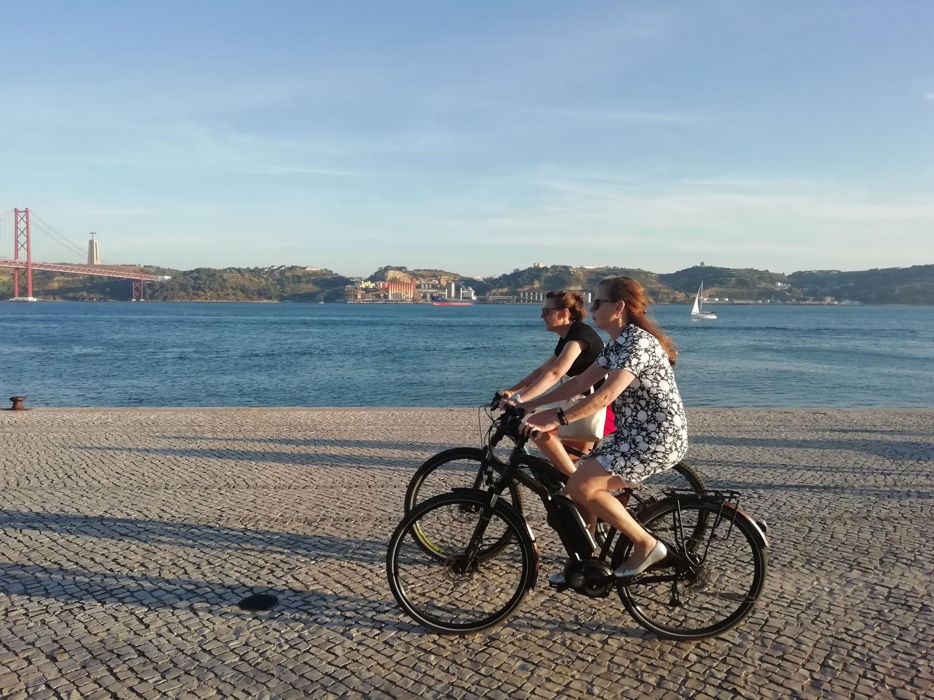 Lisbon City Center to Belém Guided Bike Tour