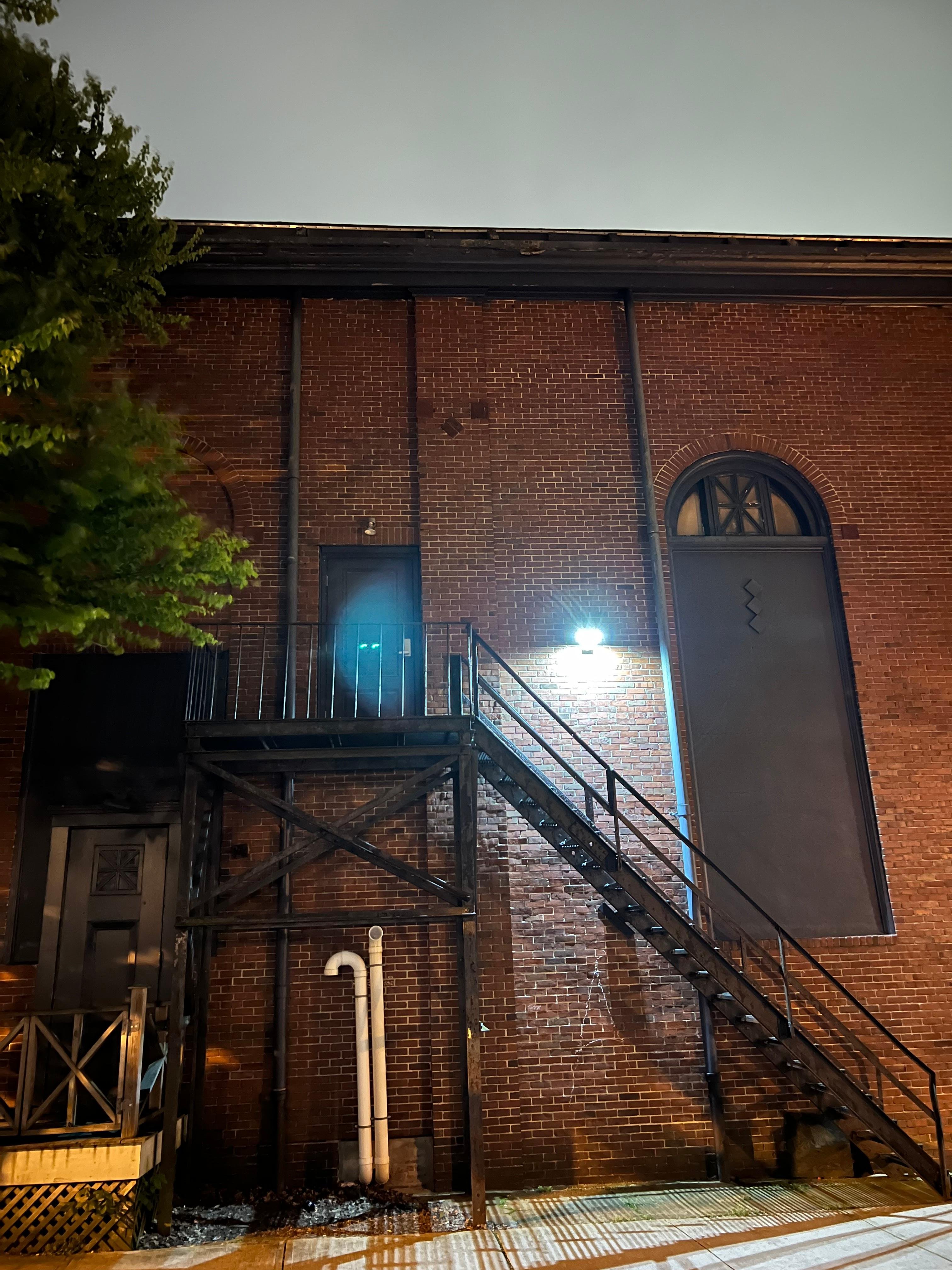 Newport Paranormal Ghost Walking Tour