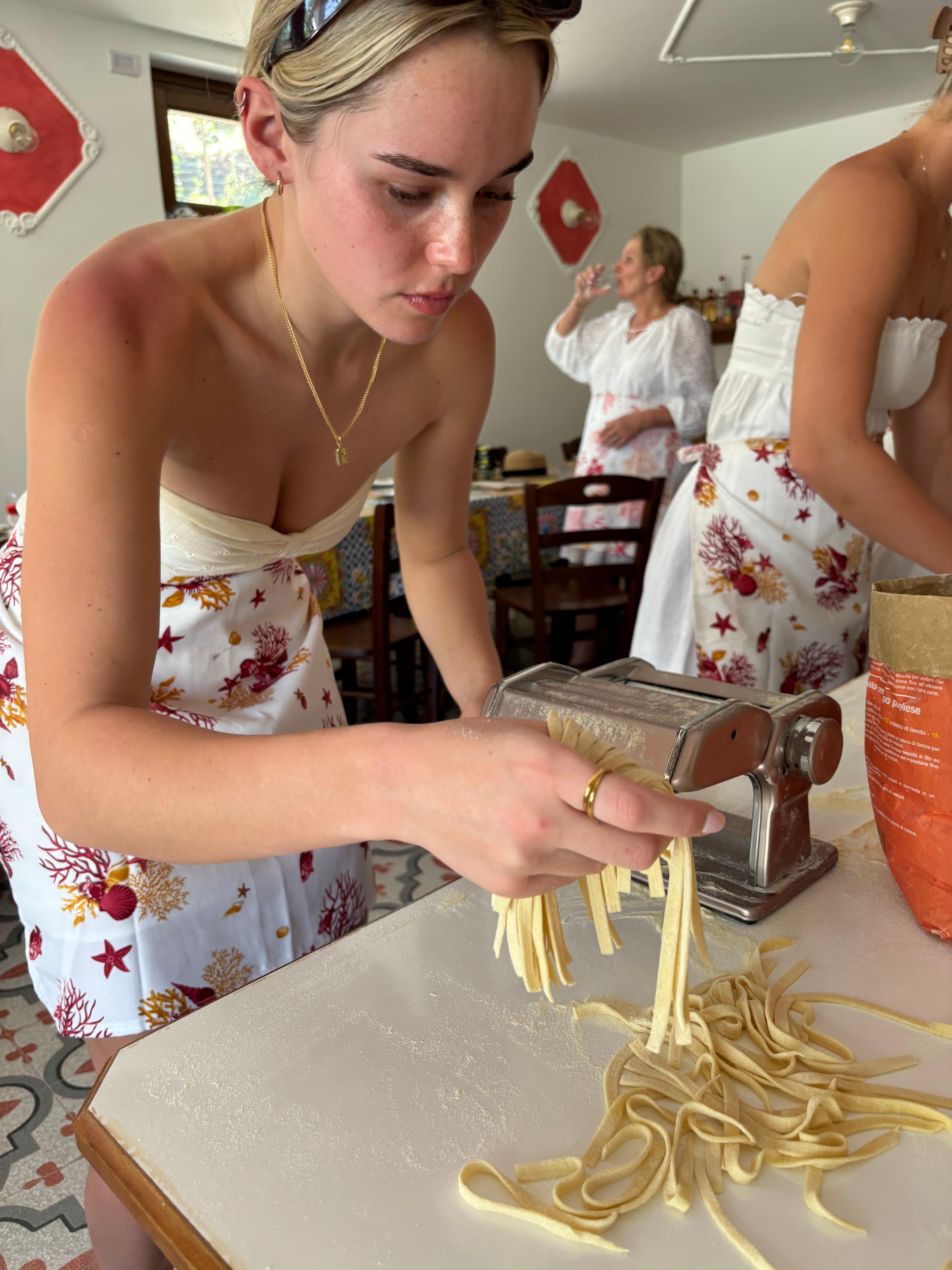 Amalfi Coast Farm Cooking Class: Mozzarella, Tagliatelle & Tiramisù