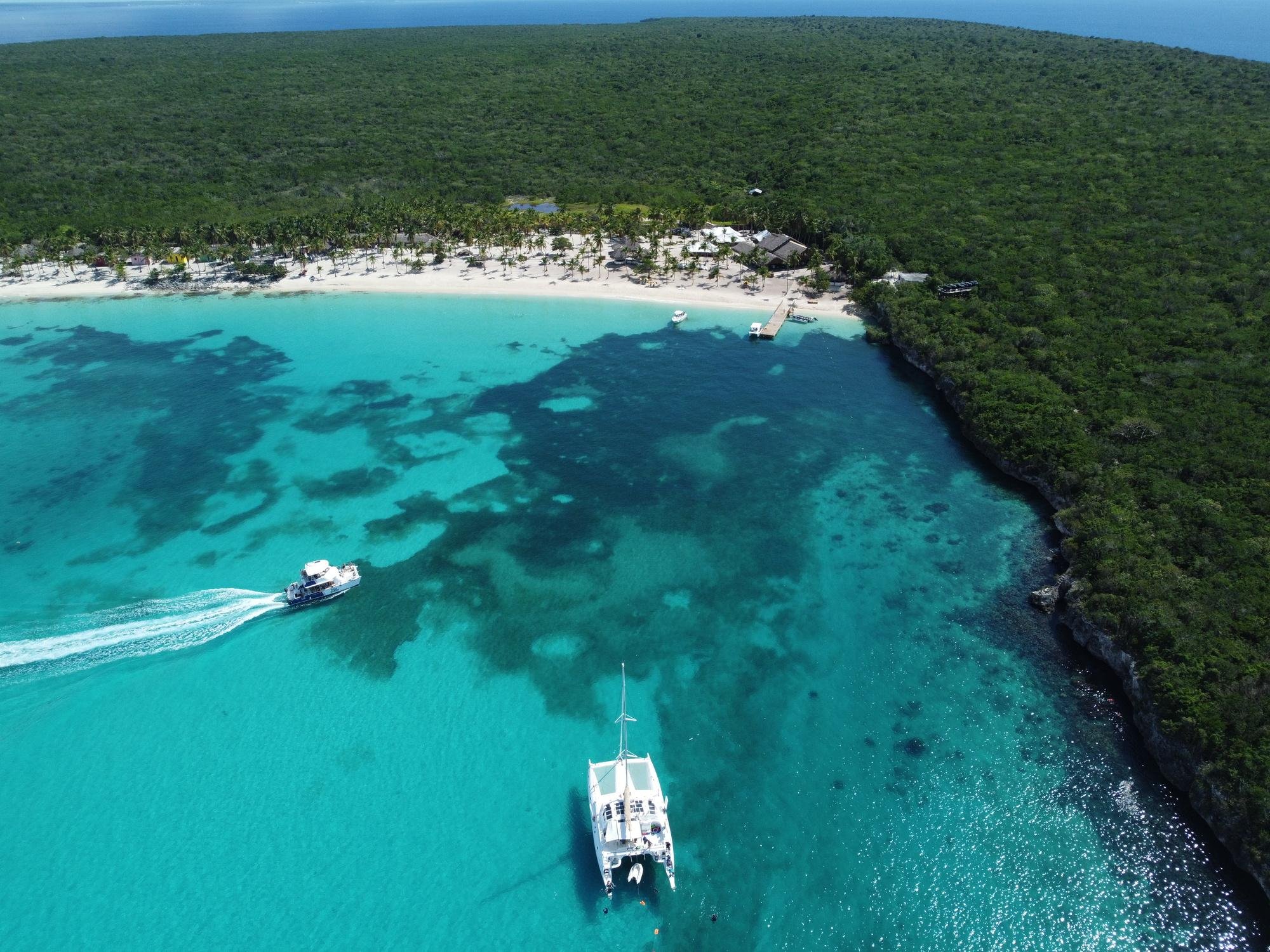 Catalina Island Catamaran Snorkel & River Cruise