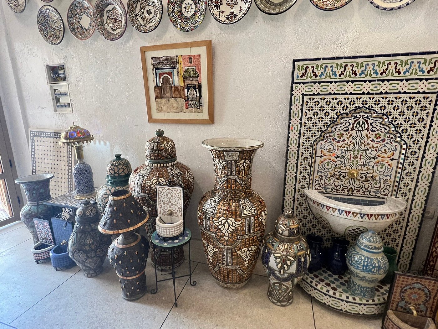 Casablanca Souks: Guided Shopping & Cultural Exploration