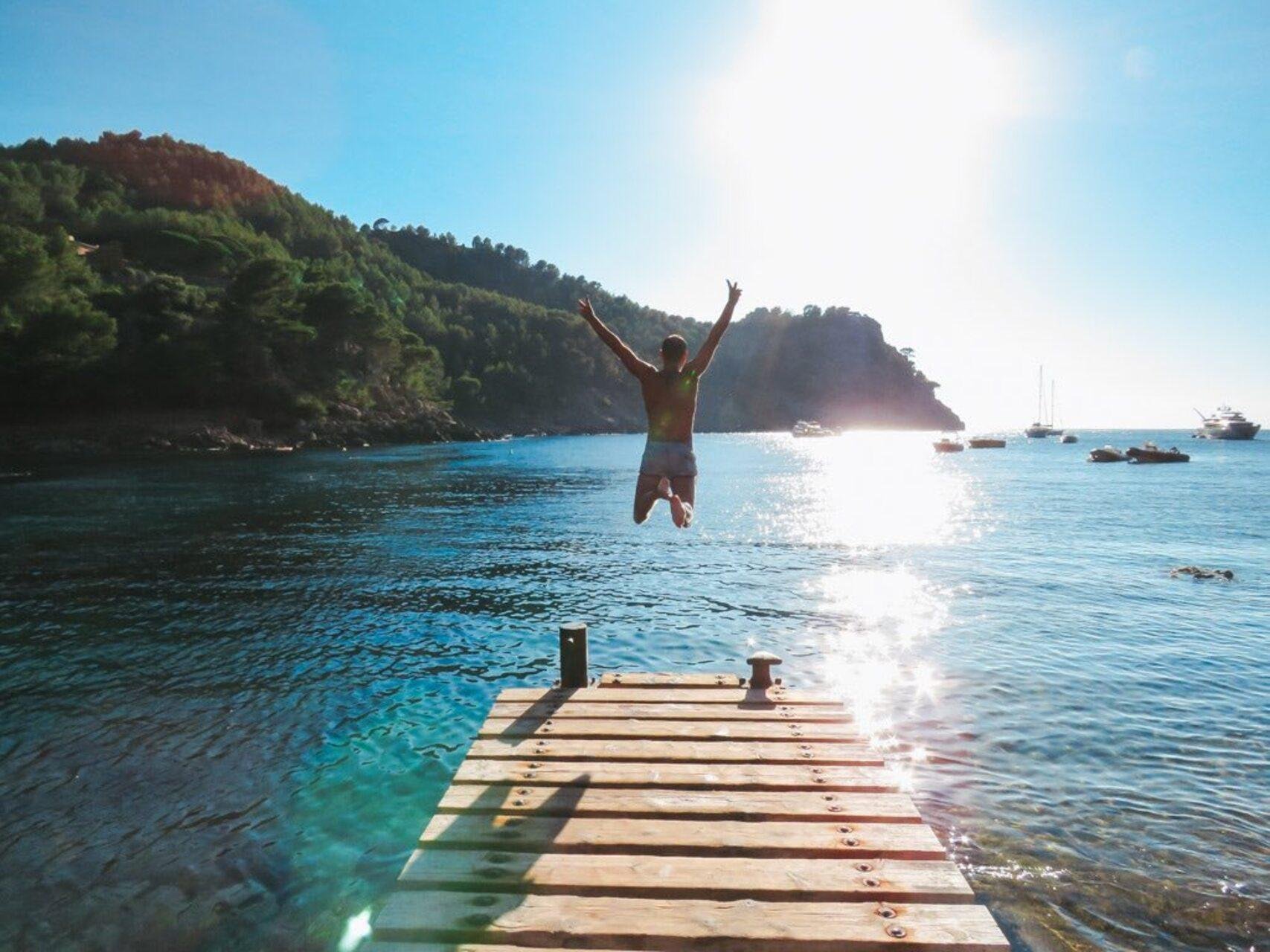 Sa Calobra & Cala Tuent Snorkeling and SUP Adventure