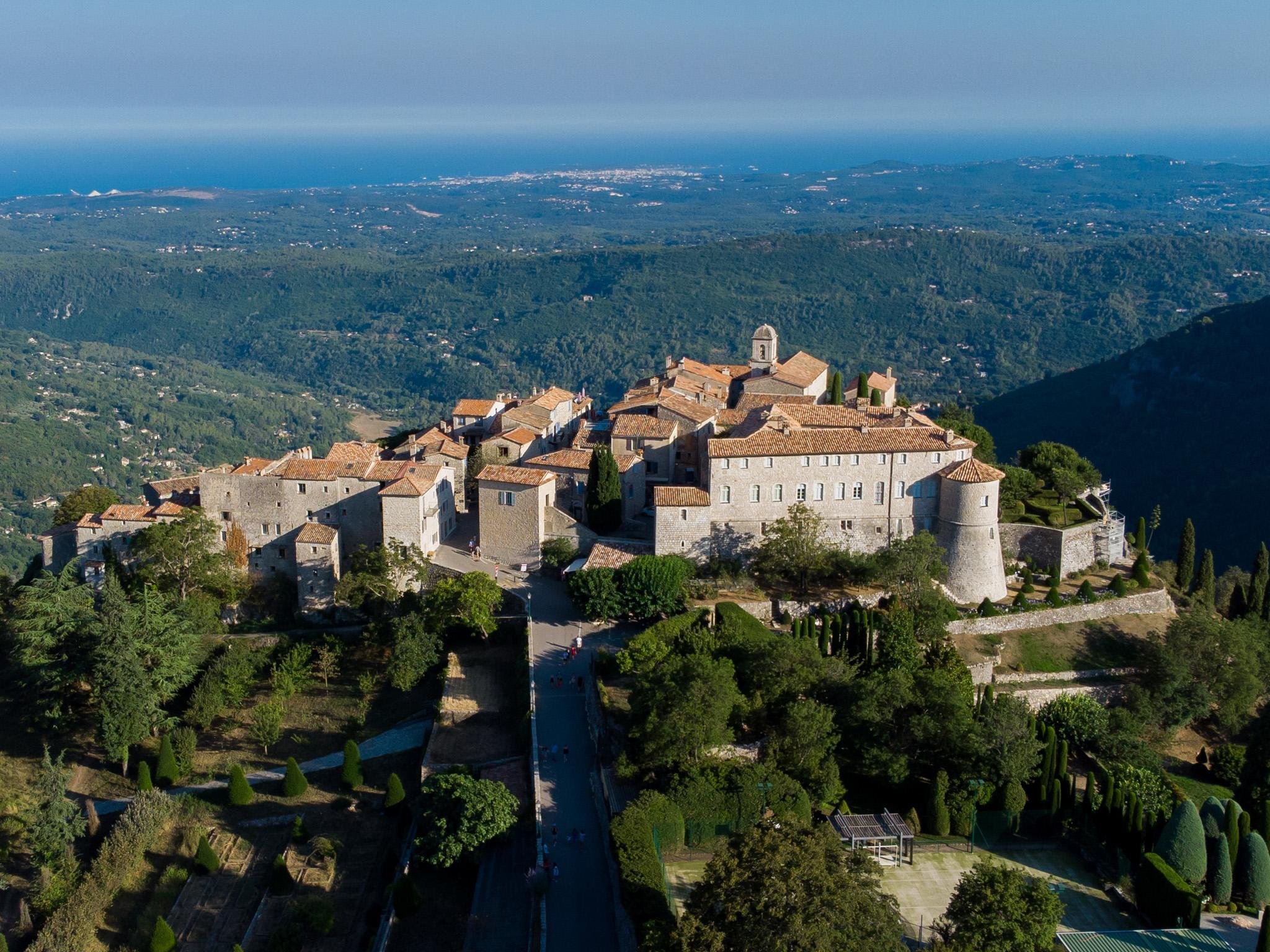 Provence Medieval Villages Full-Day Tour from Nice