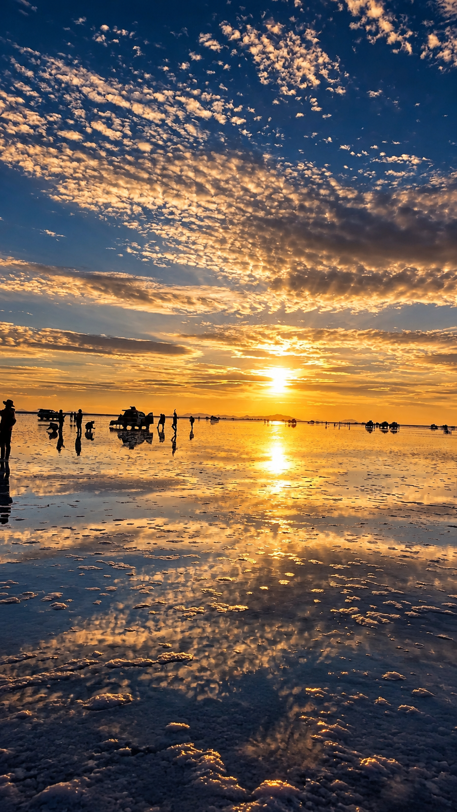 3-Day Uyuni Salt Flats Adventure from La Paz