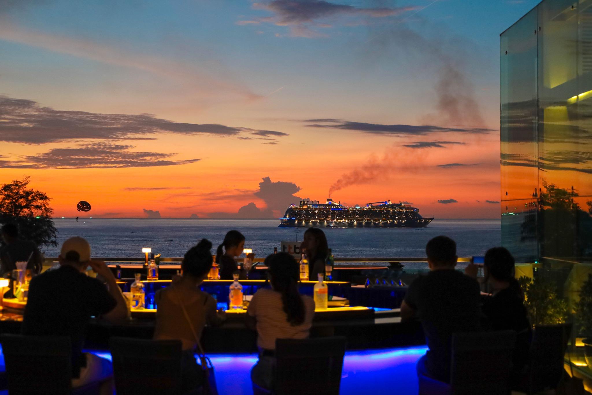 Phuket VIP Nightlife Party Tour: Rooftops & Top Clubs