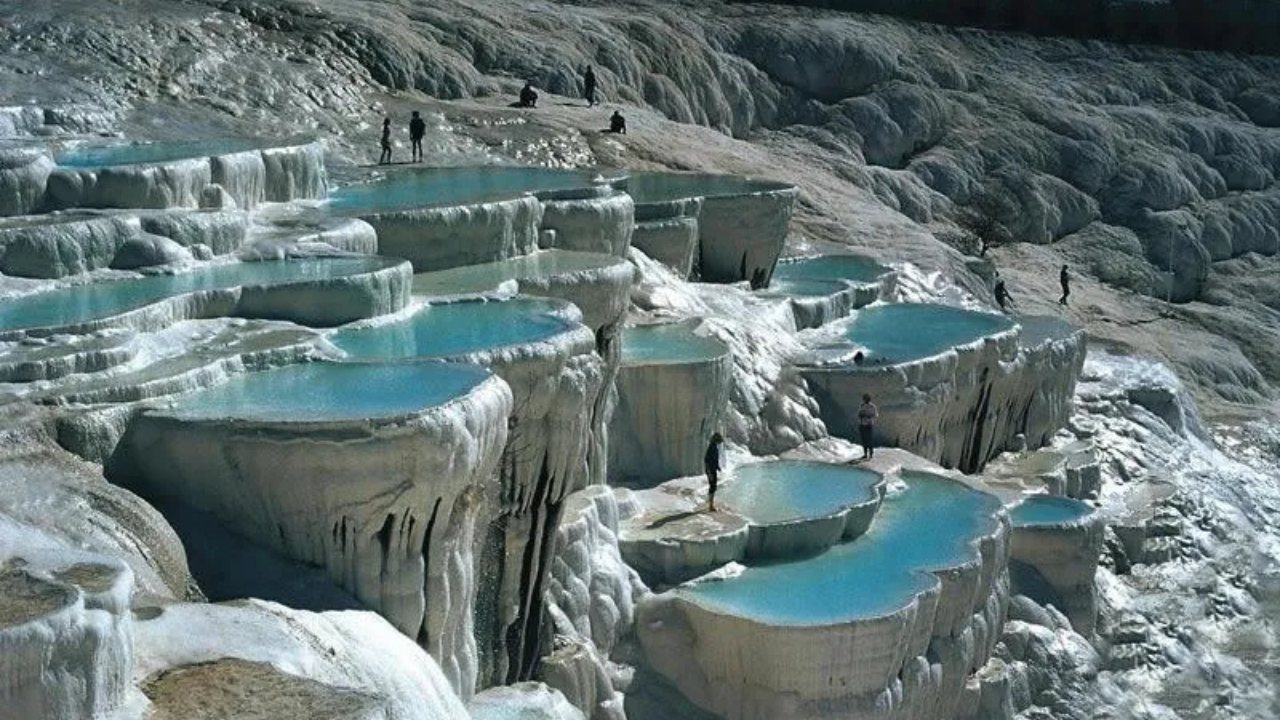 Pamukkale & Hierapolis Full-Day Trip from Istanbul with Flights