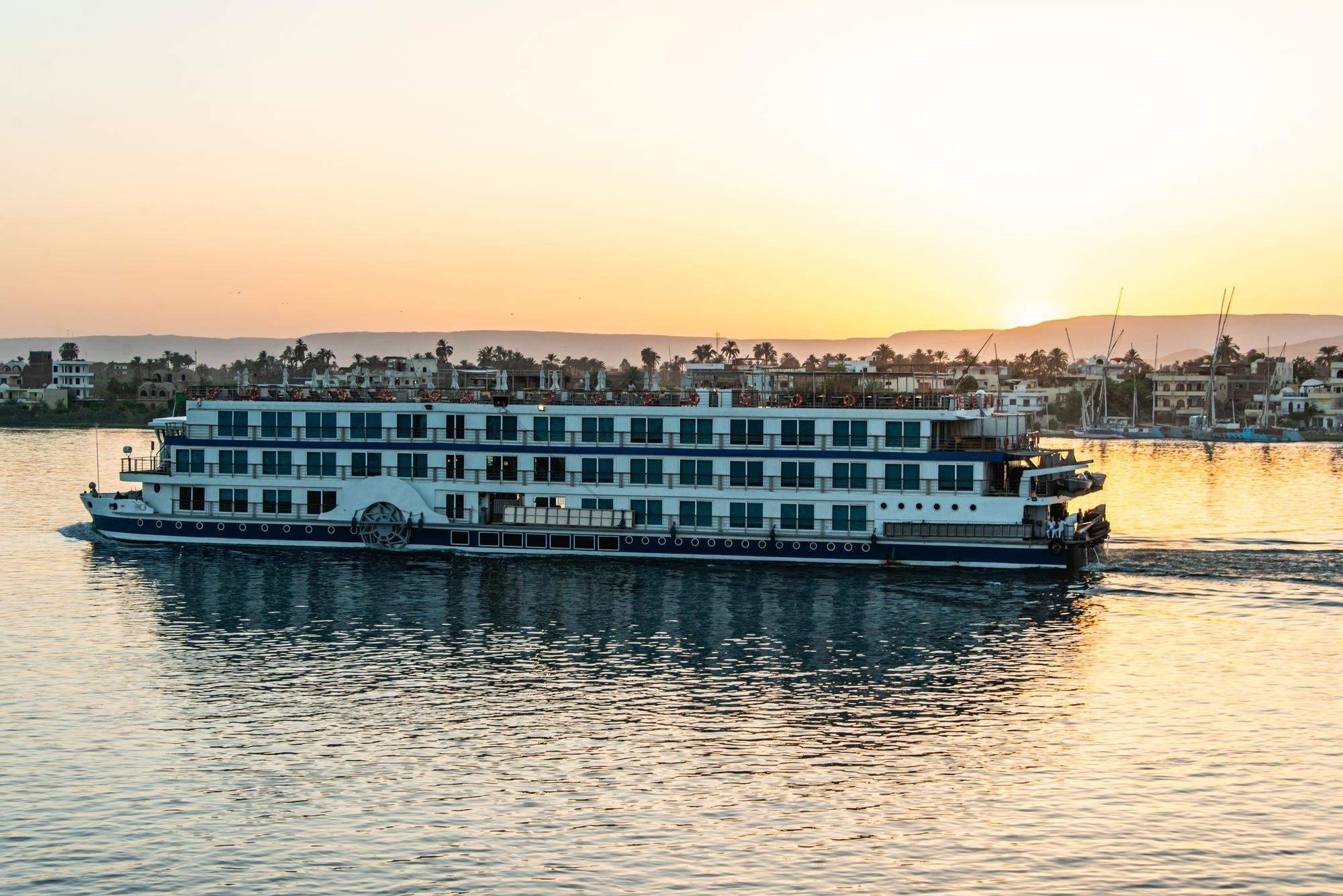 From Aswan: 4-Day 3-Night Nile Cruise with Hot Air Balloon - 2026 (Verified Reviews)