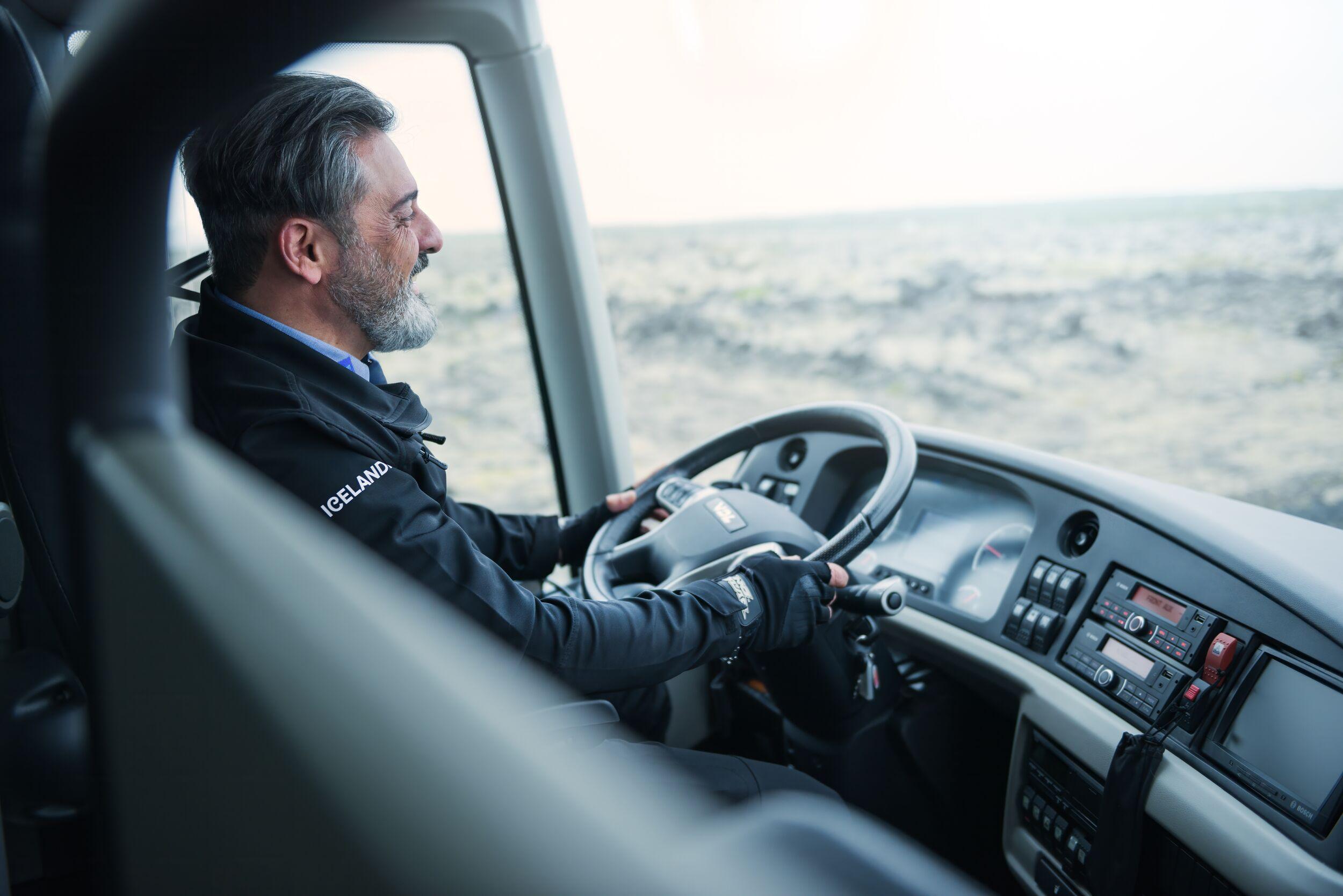 Keflavik Airport transfer bus to Reykjavik, Iceland — photo 16