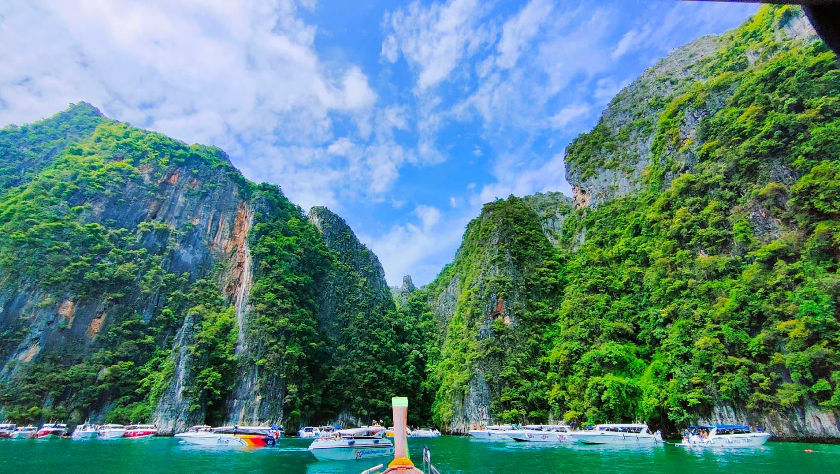 Phi Phi Private Longtail Boat Expedition
