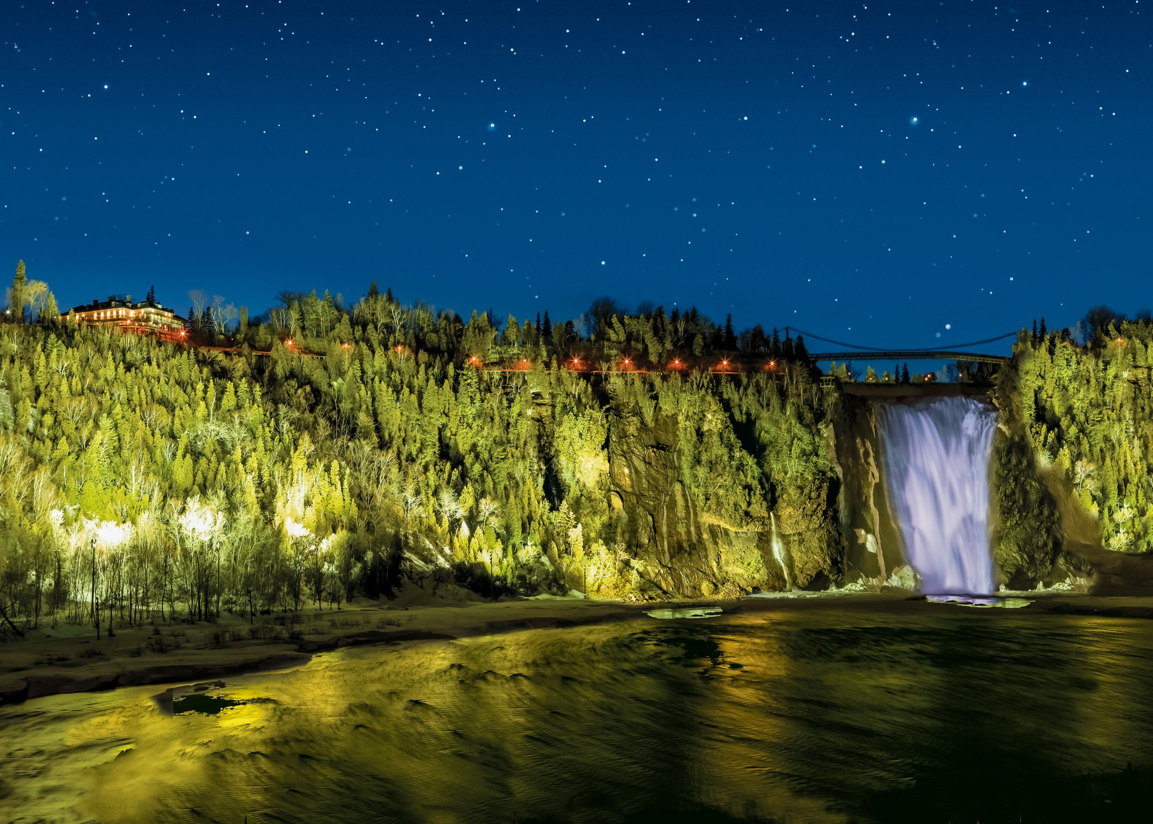 Montmorency Falls Admission & Cable Car Experience