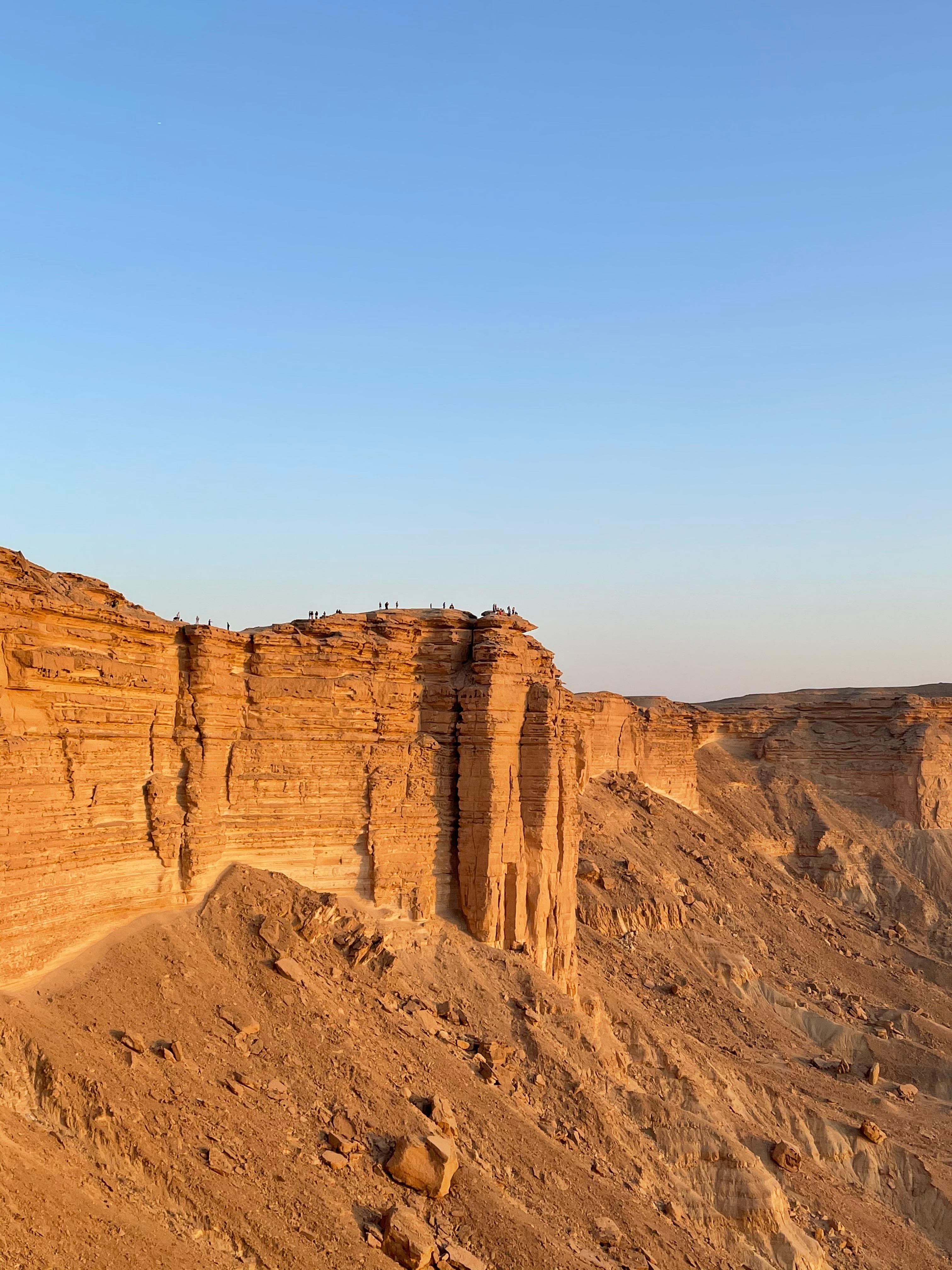 Private Edge of the World Expedition from Riyadh