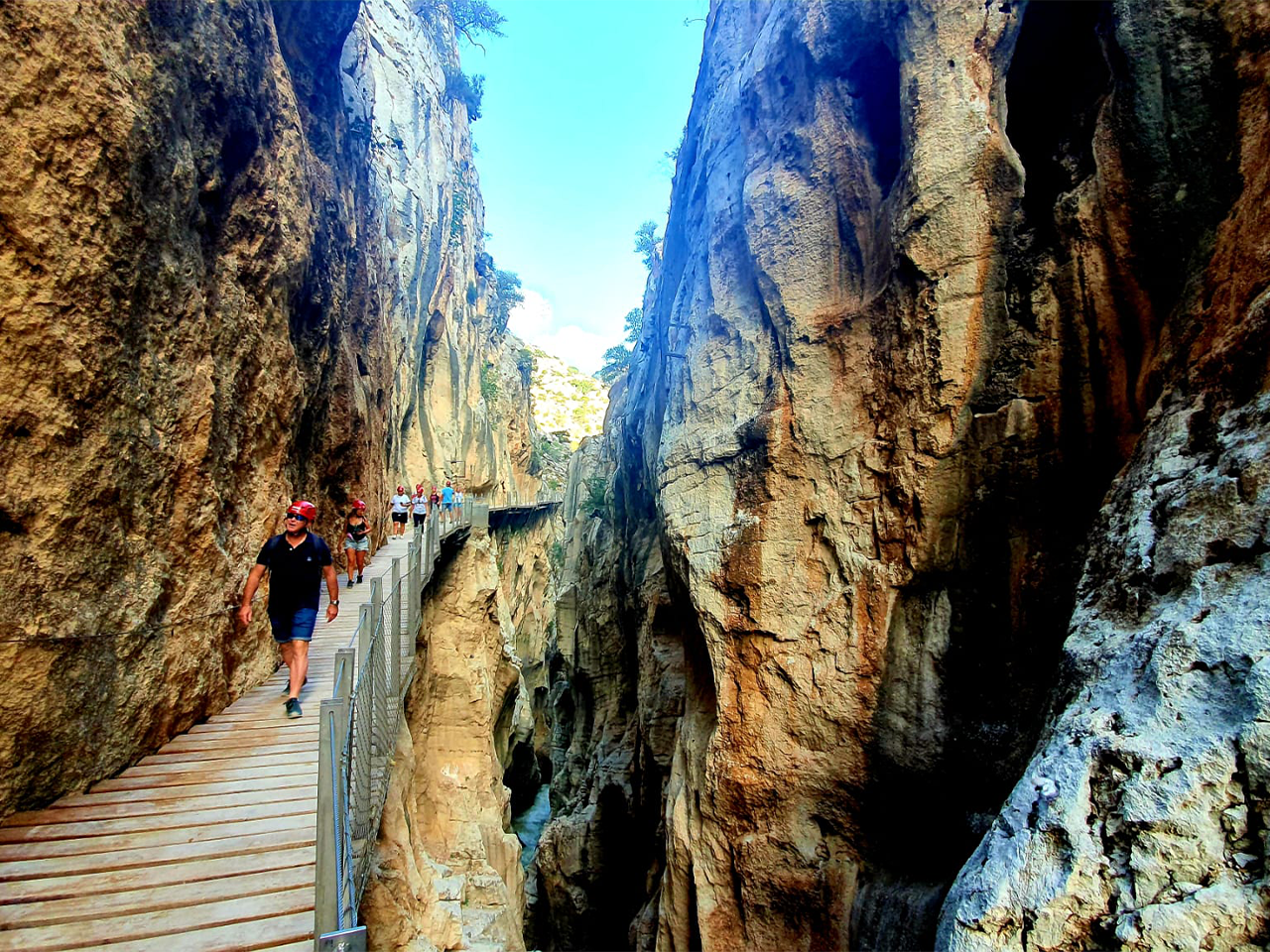 Caminito del Rey guided tour from Málaga — cliffside walkway above the Gaitanes Gorge, Andalusia — image 13