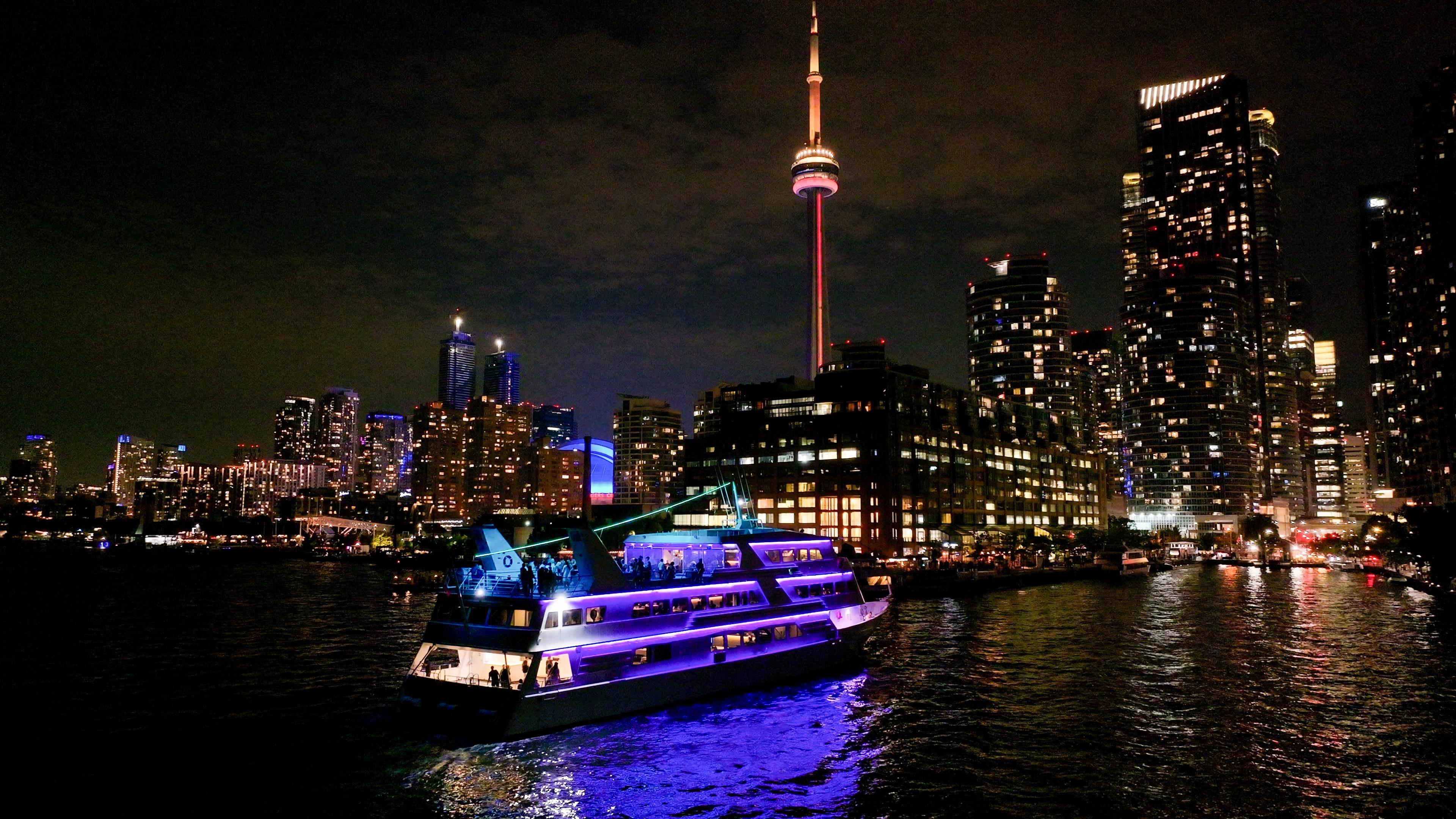 Toronto: Premium Harbor Cruise with Lunch, Brunch, or Dinner - 2026 (Verified Reviews)