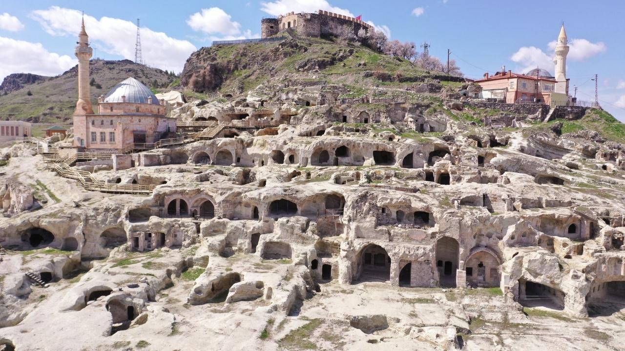 Cappadocia Private Highlights & Valleys Chauffeur Tour
