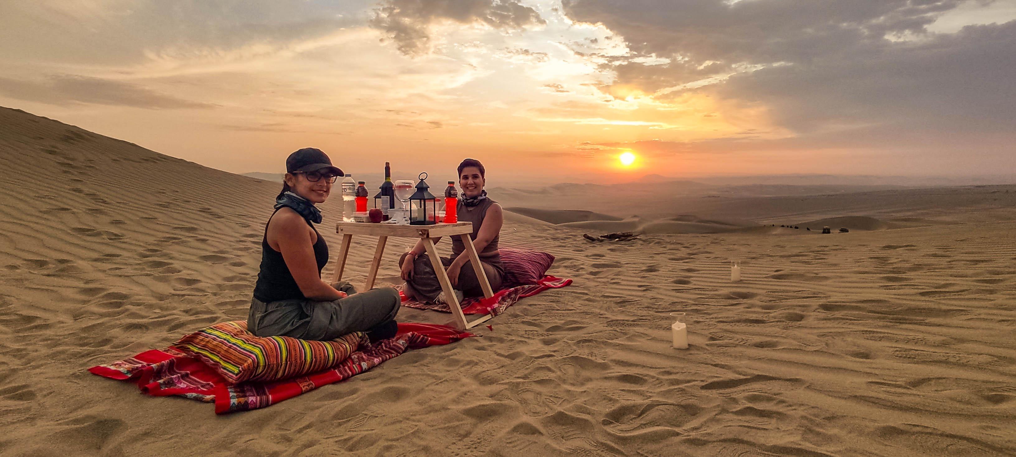 Huacachina Dune Buggy, Sandboarding & Sunset Picnic