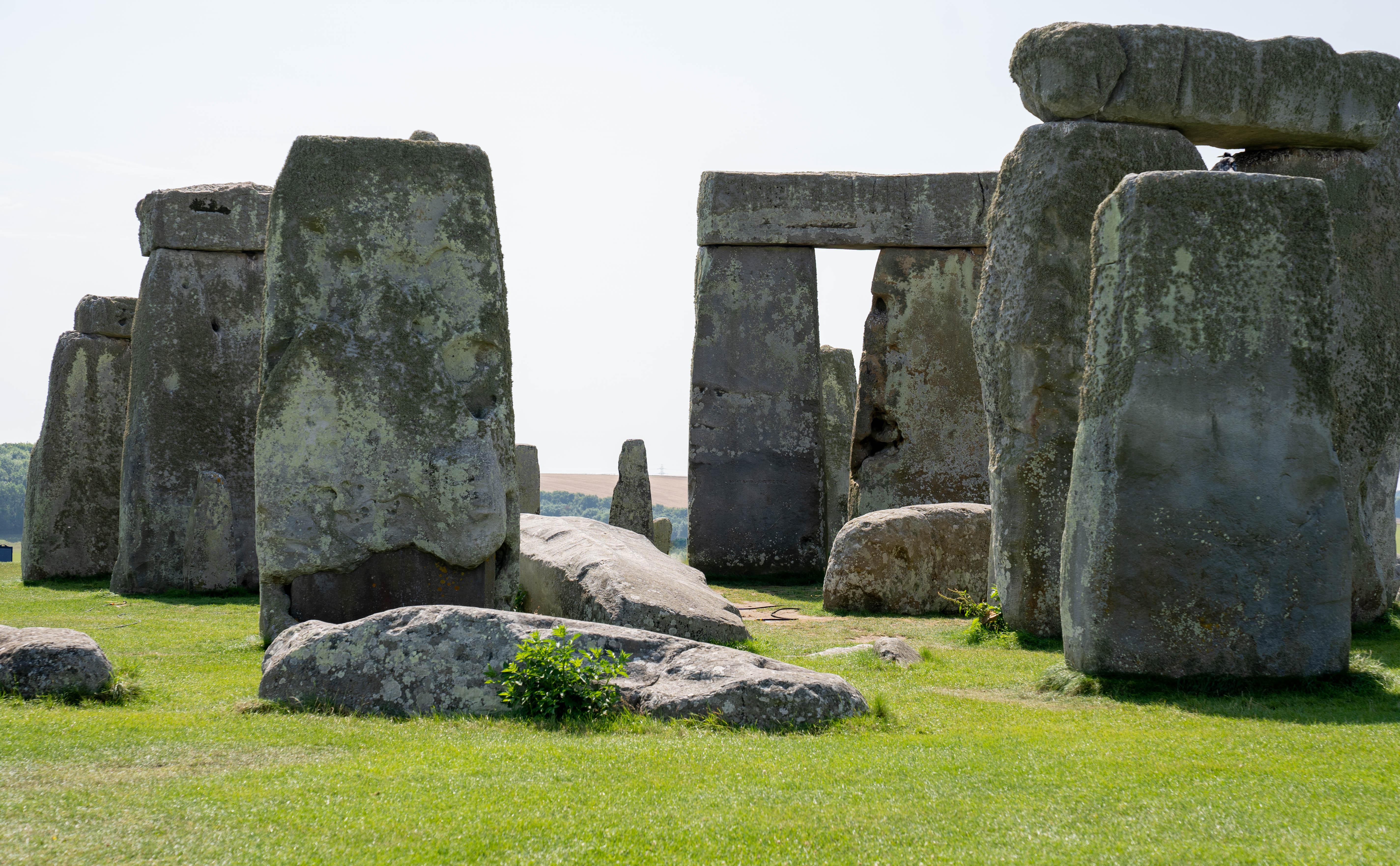 Private Bath & Stonehenge Luxury Tour from London