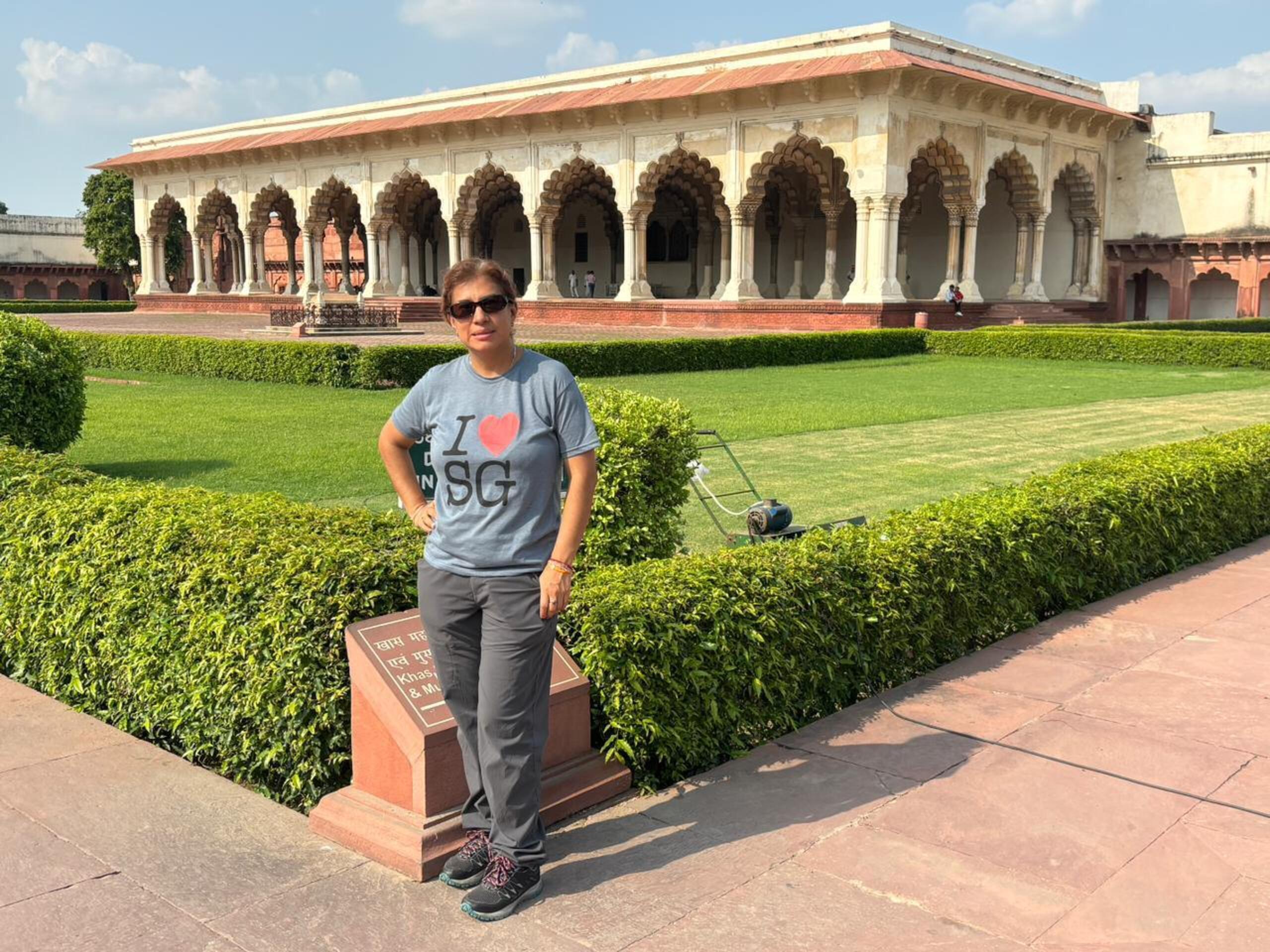 Private Taj Mahal & Agra Day Tour from Delhi with 5-Star Dining