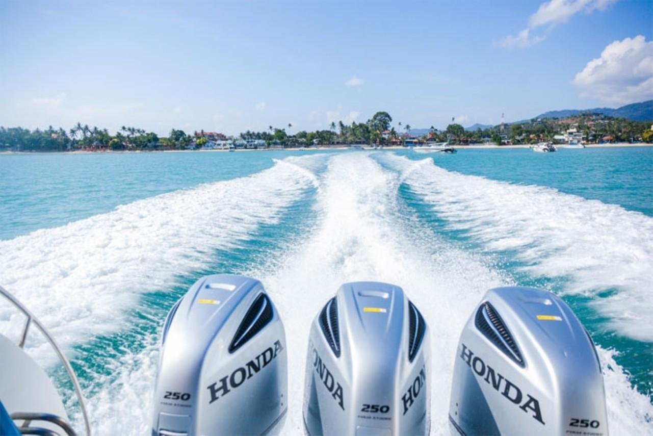 Coral Island Adventure: Speedboat, Sea Walking & Lunch
