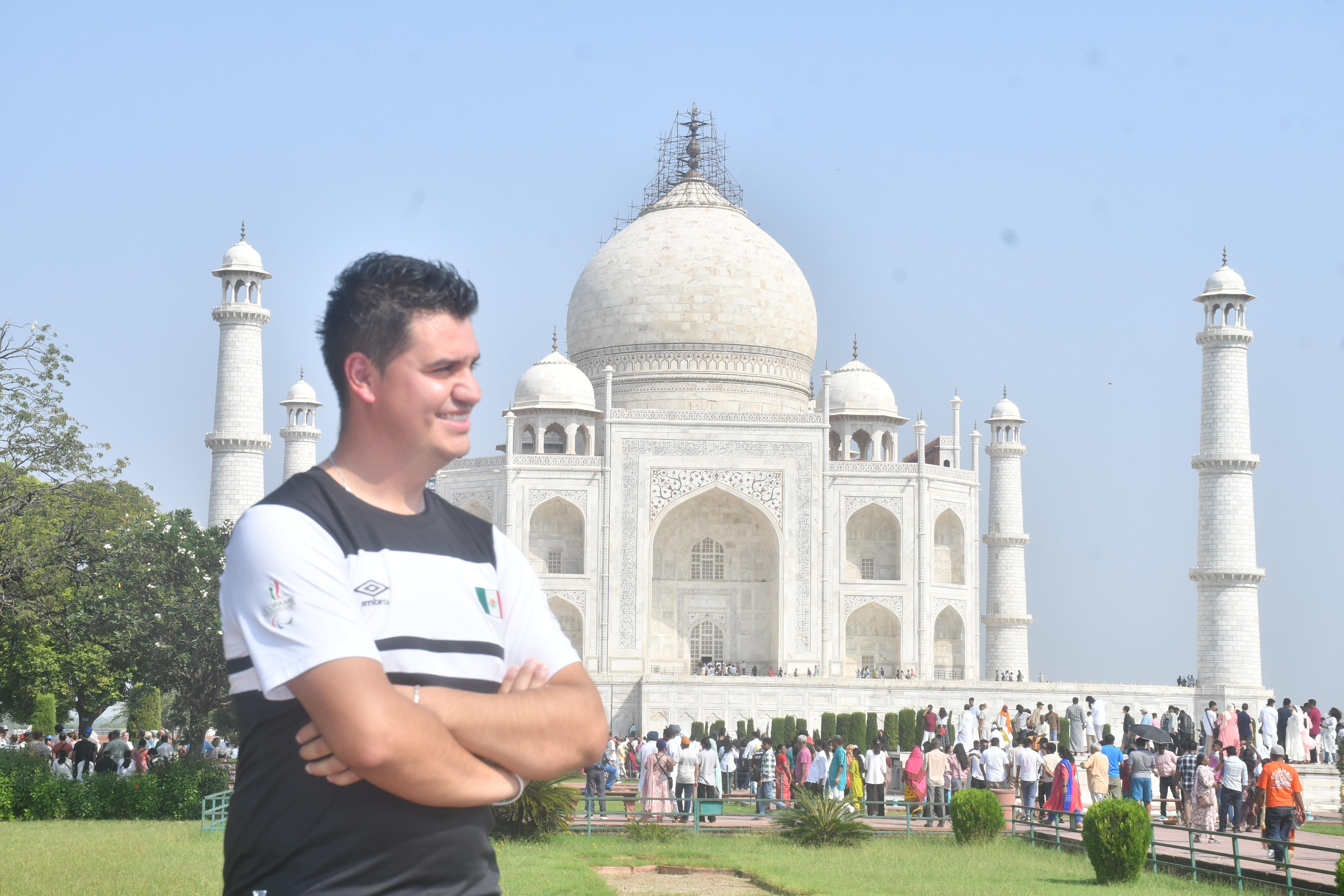 Taj Mahal, Mathura & Vrindavan Full-Day Cultural Expedition