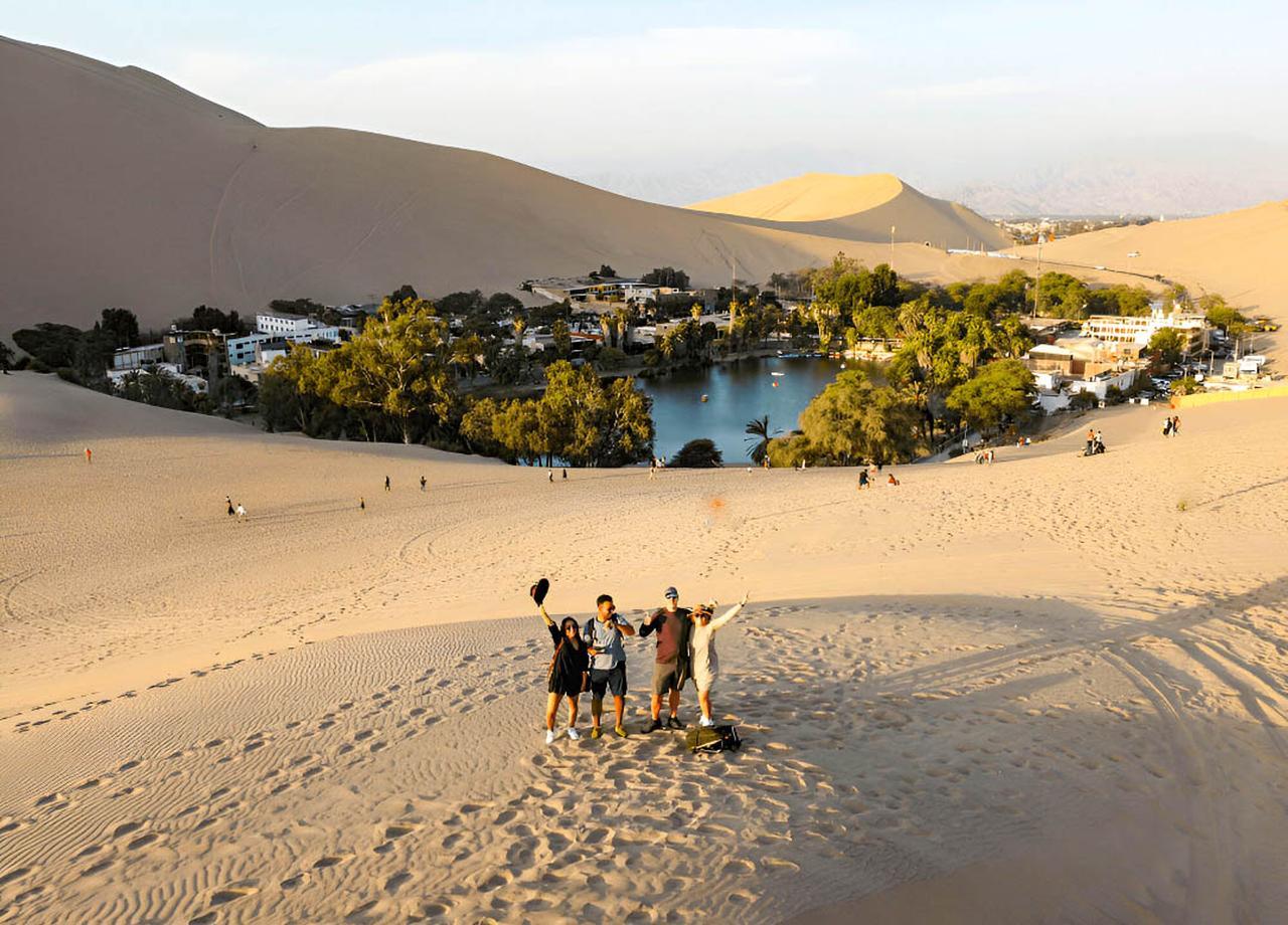 Paracas & Huacachina Premium Oasis Escape