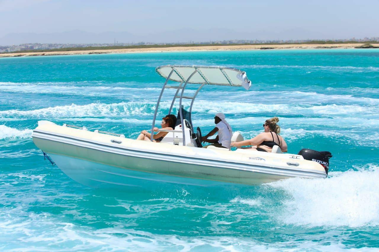 Sharm El-Sheikh: Private Speedboat to Tiran Island – Snorkel & Dive