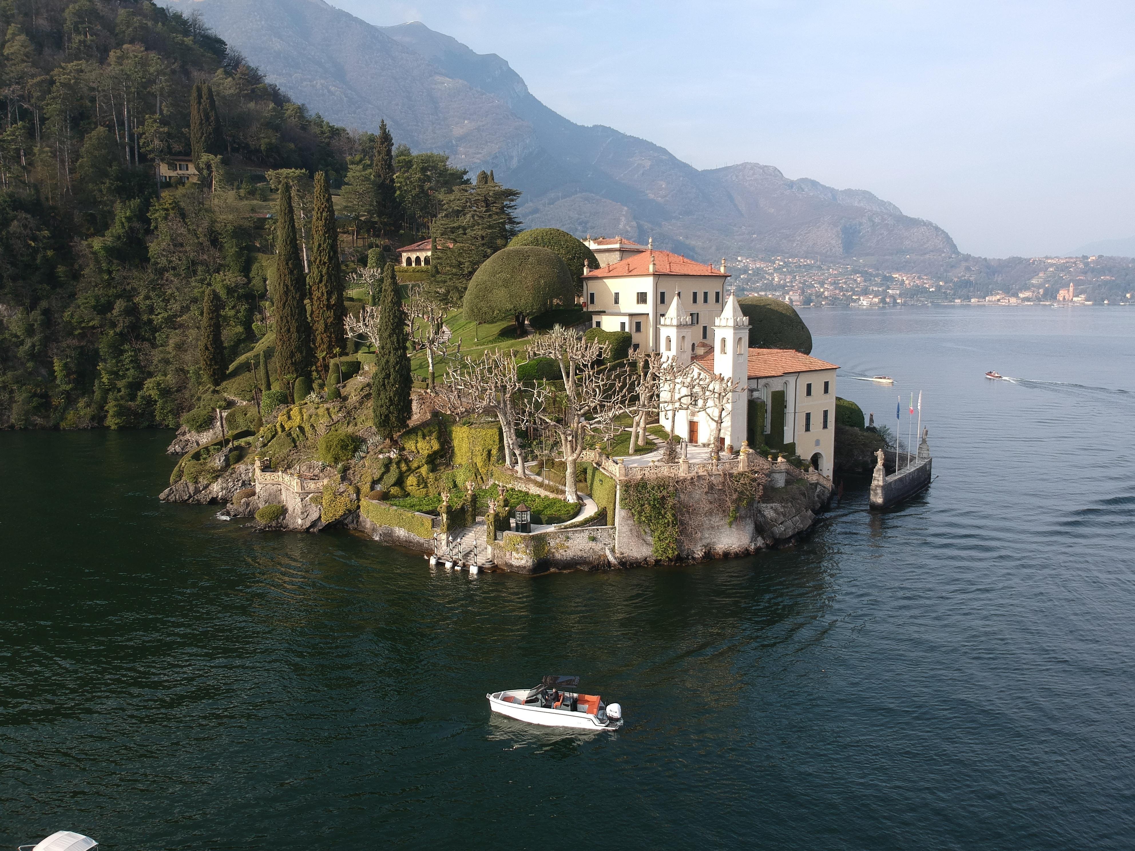 Private Lake Como Cruise with Prosecco