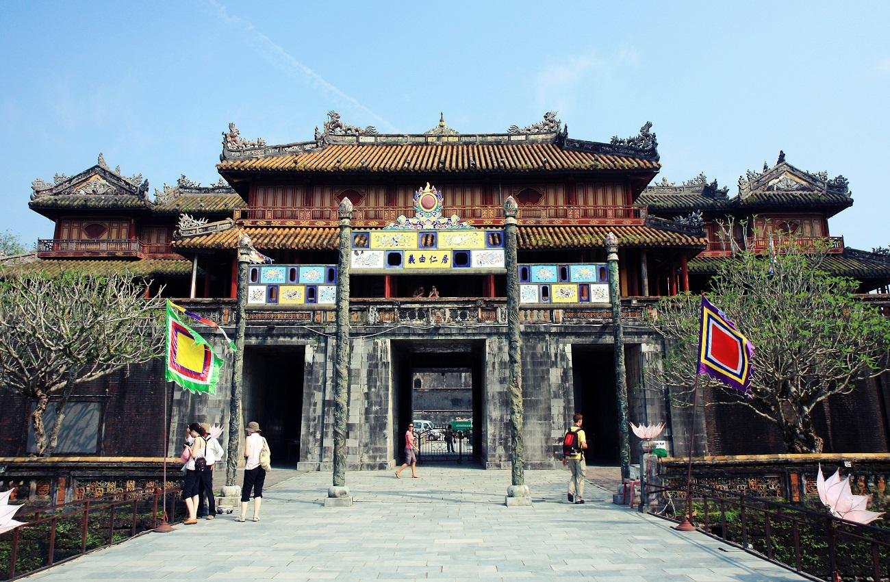 Customizable Hue Imperial City & Royal Tombs Private Tour