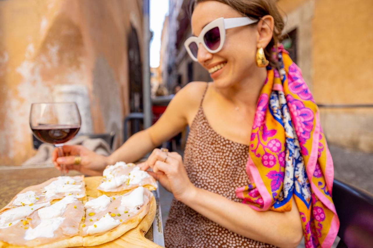 Milan Navigli Private Food & Canal Culture Tour