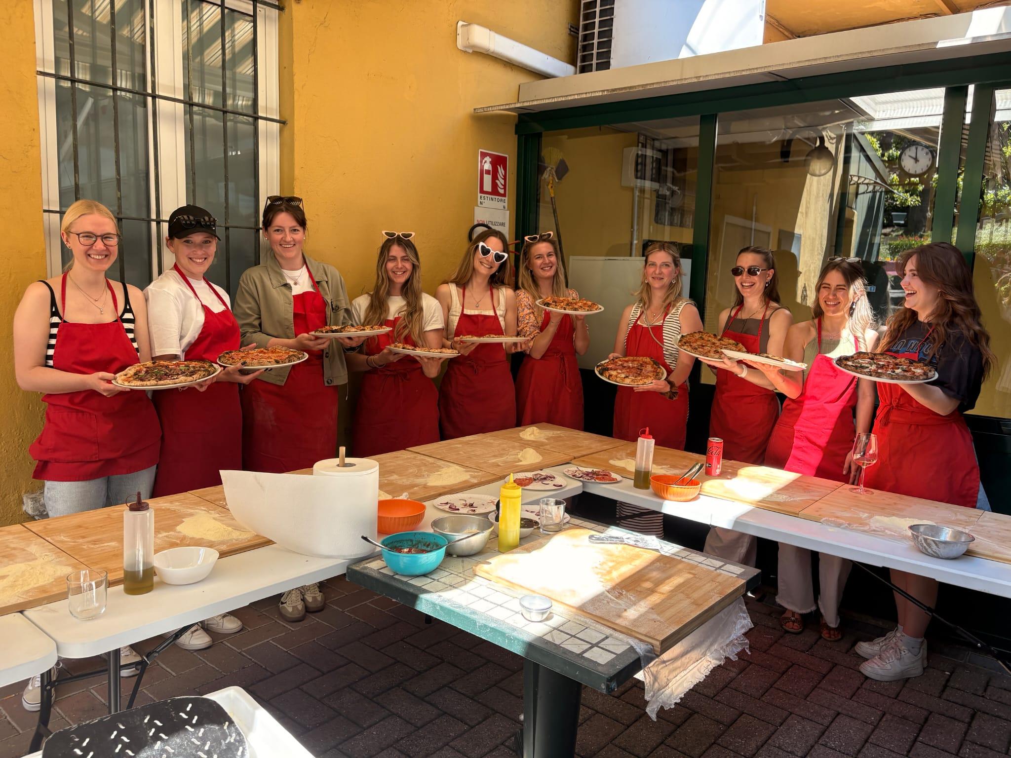 pizza making class in Como — photo 2