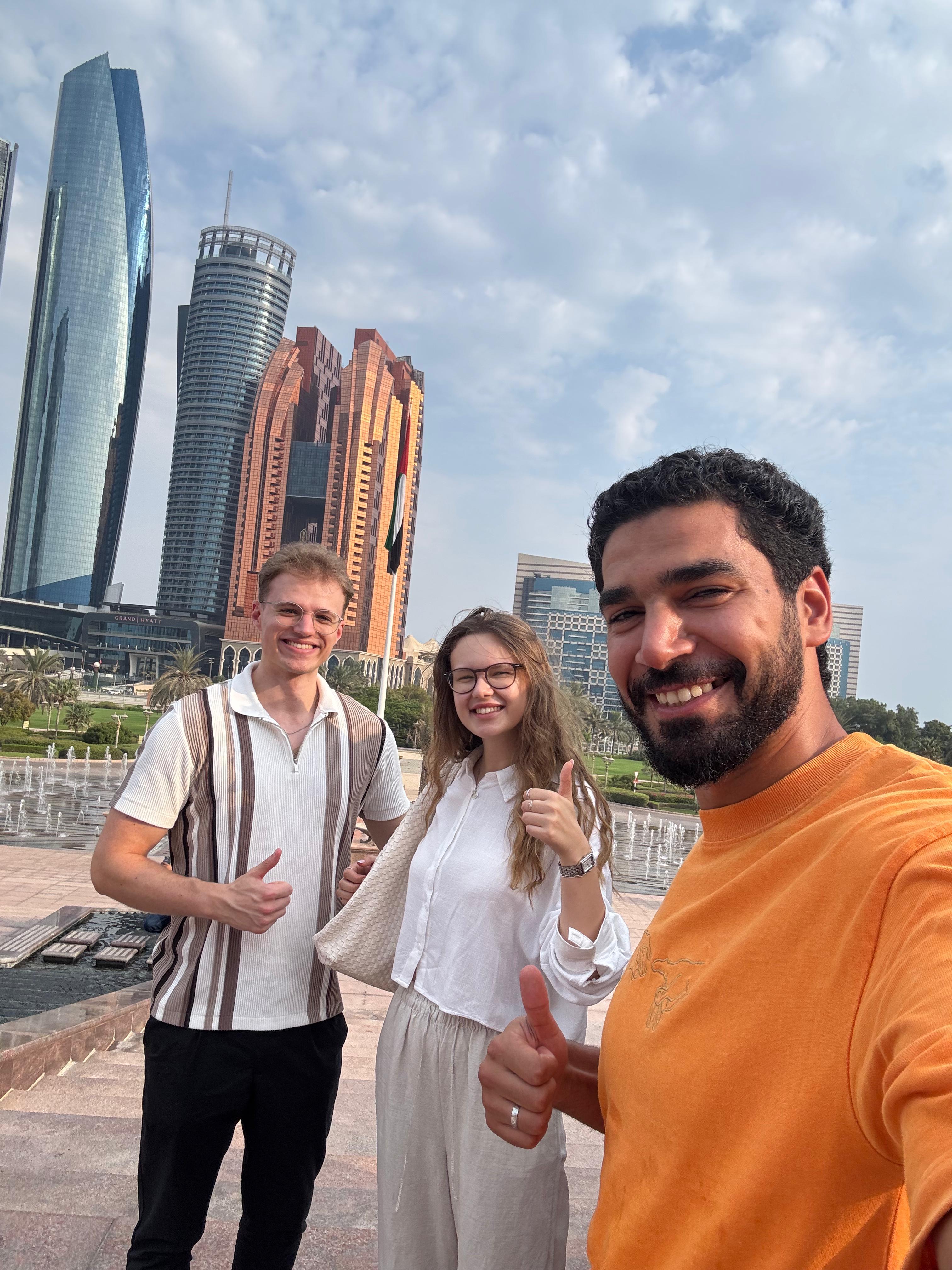 Dubai & Abu Dhabi Private Full-Day Transfer with Personal Driver
